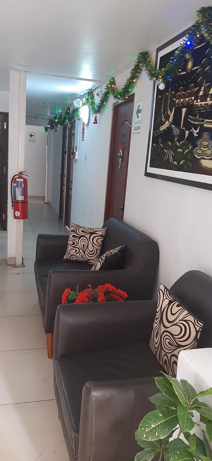 HOSTAl IMPERIO