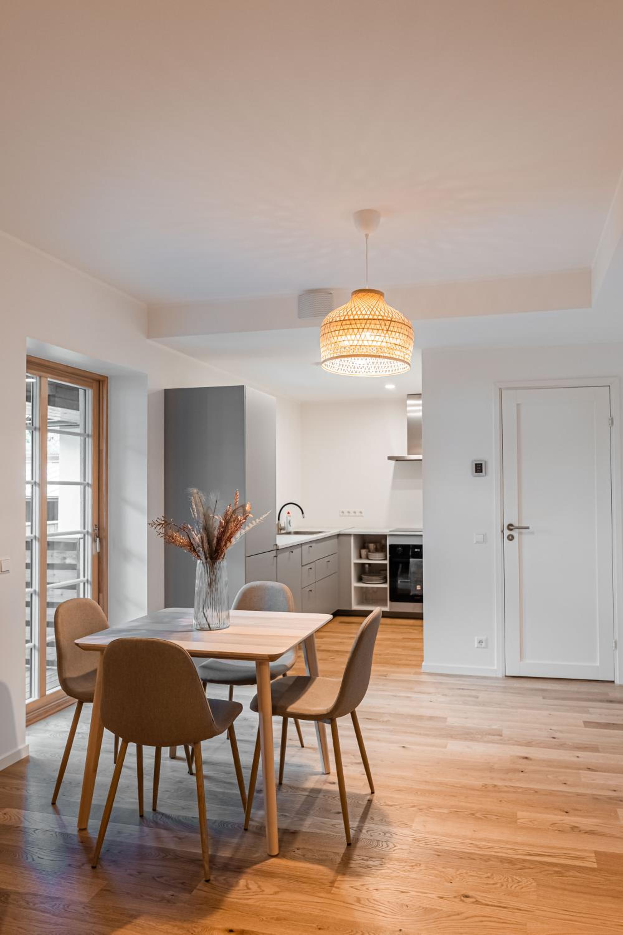 Hotel Komandandi Apartments - Image 1