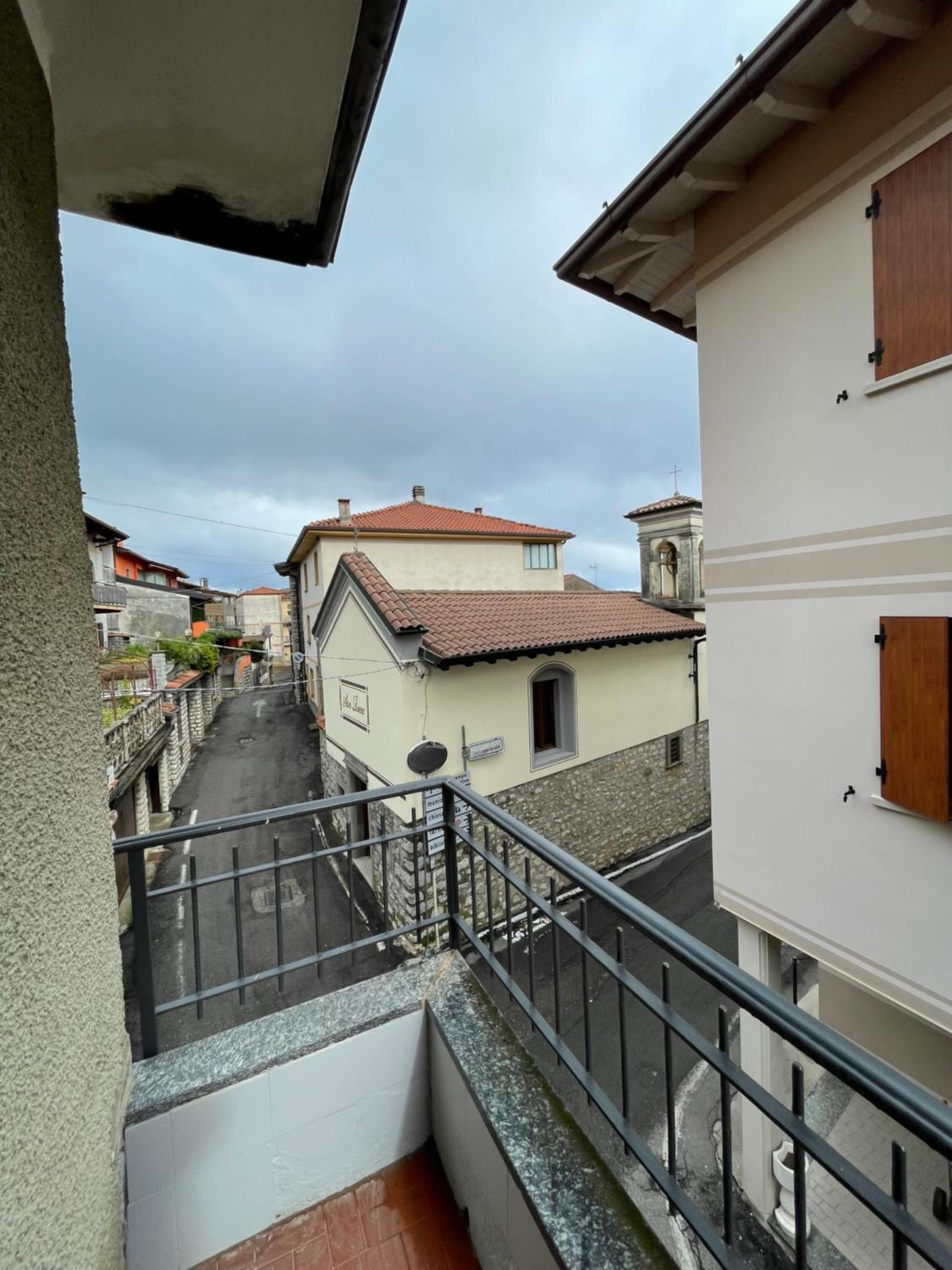 Casa Inglese view 3