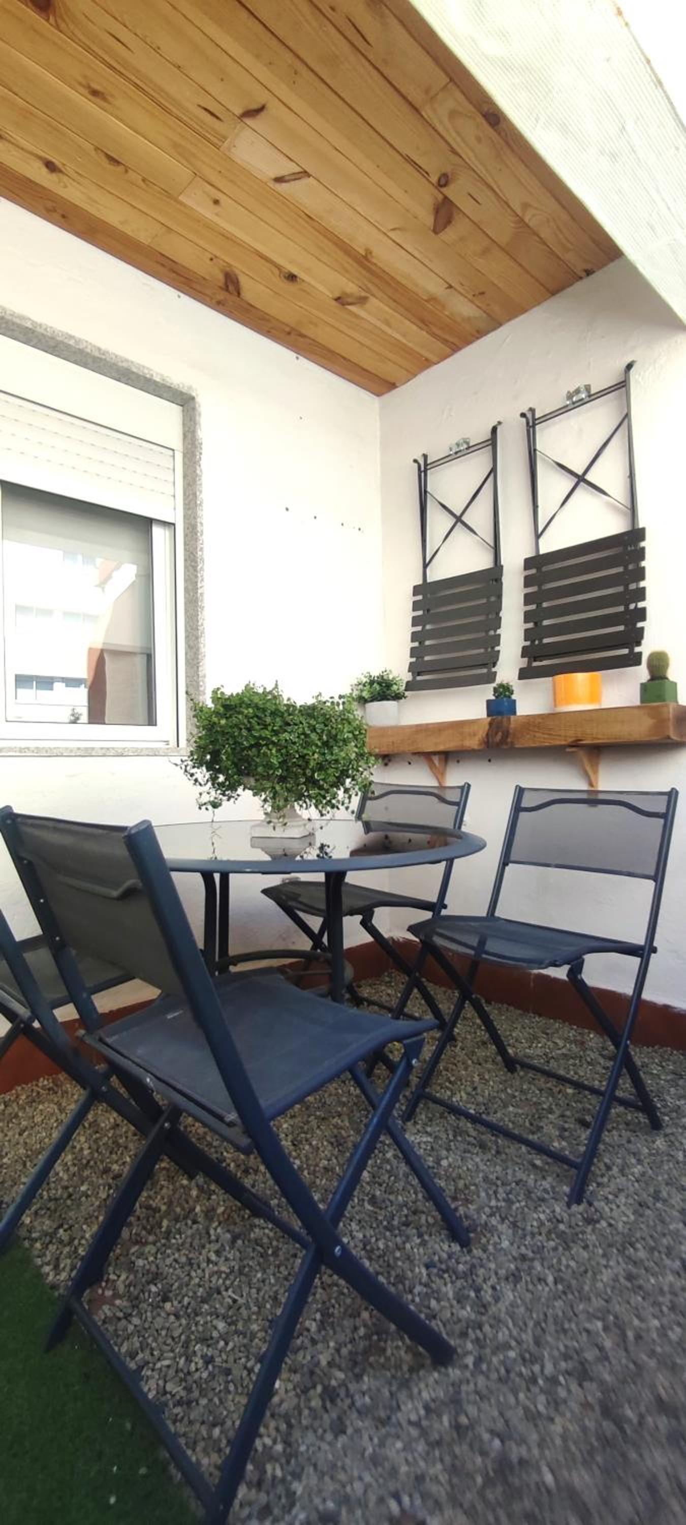 Peregrine Penthouse photo 2