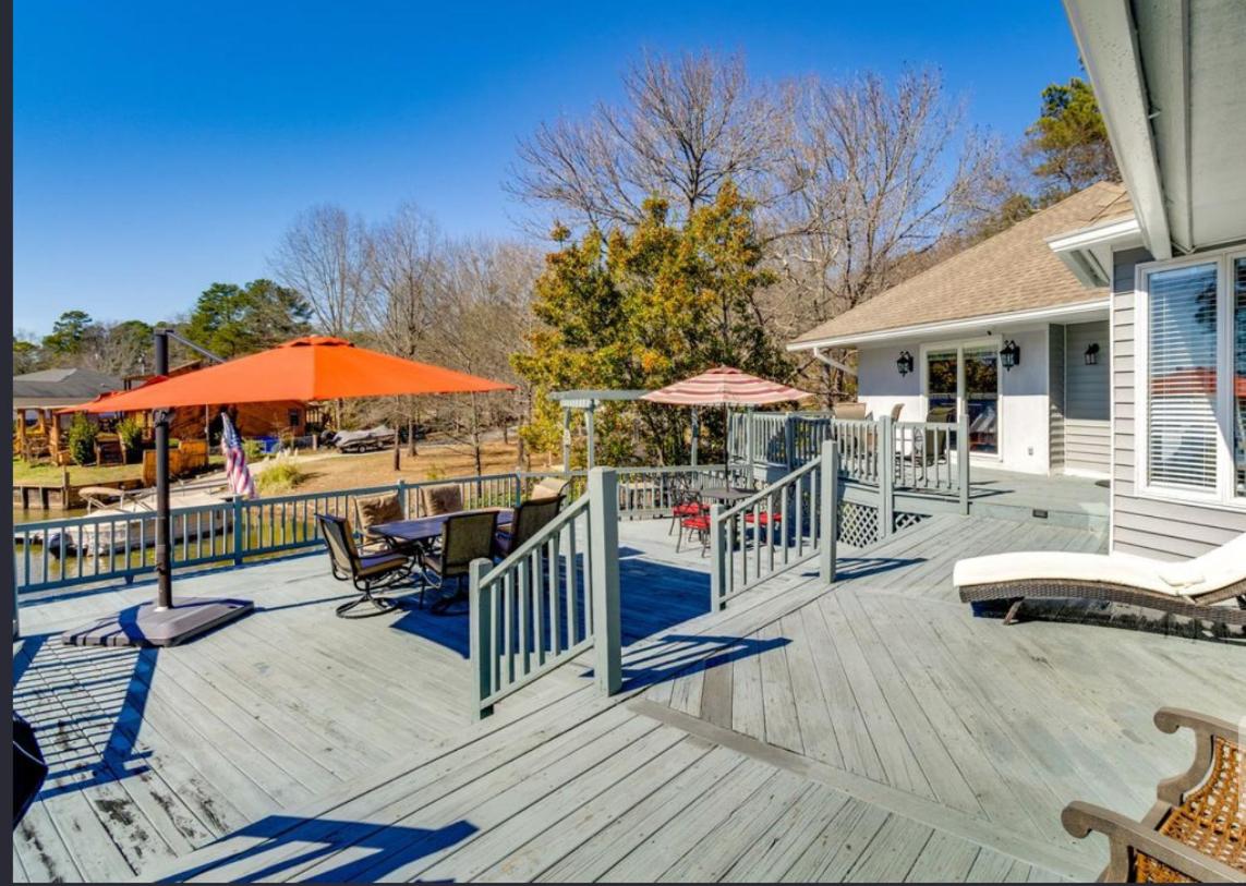 The Lake House view 5