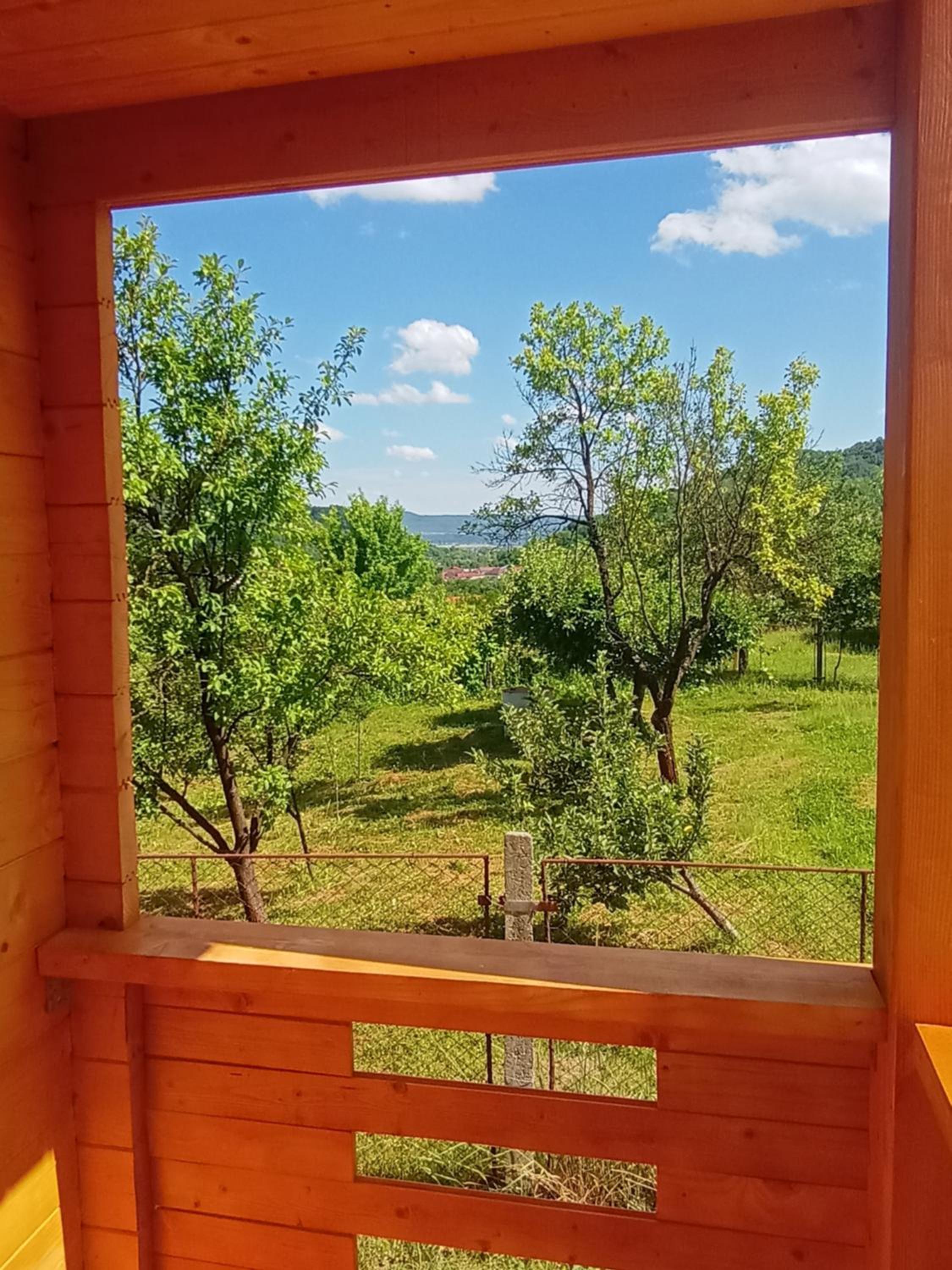 Tiny House Ocnele Mari