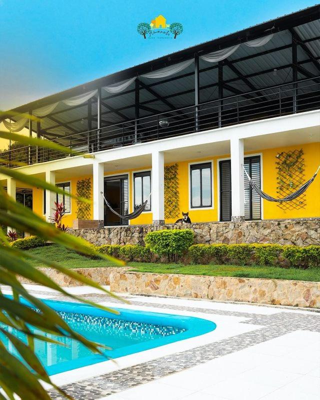 Finca Amarelo casa campestre cap 35 pers
