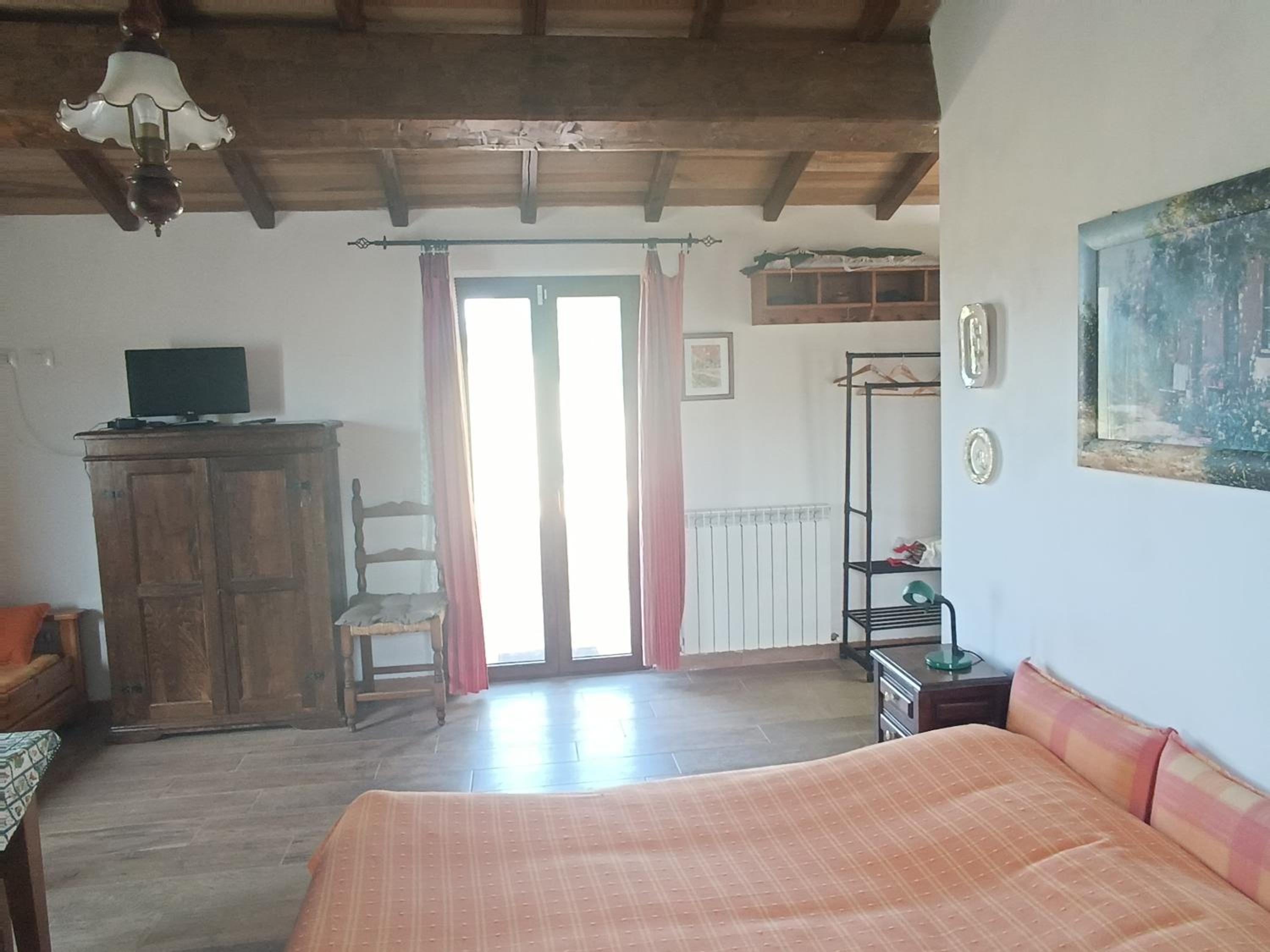 La Piccola fattoria view 2