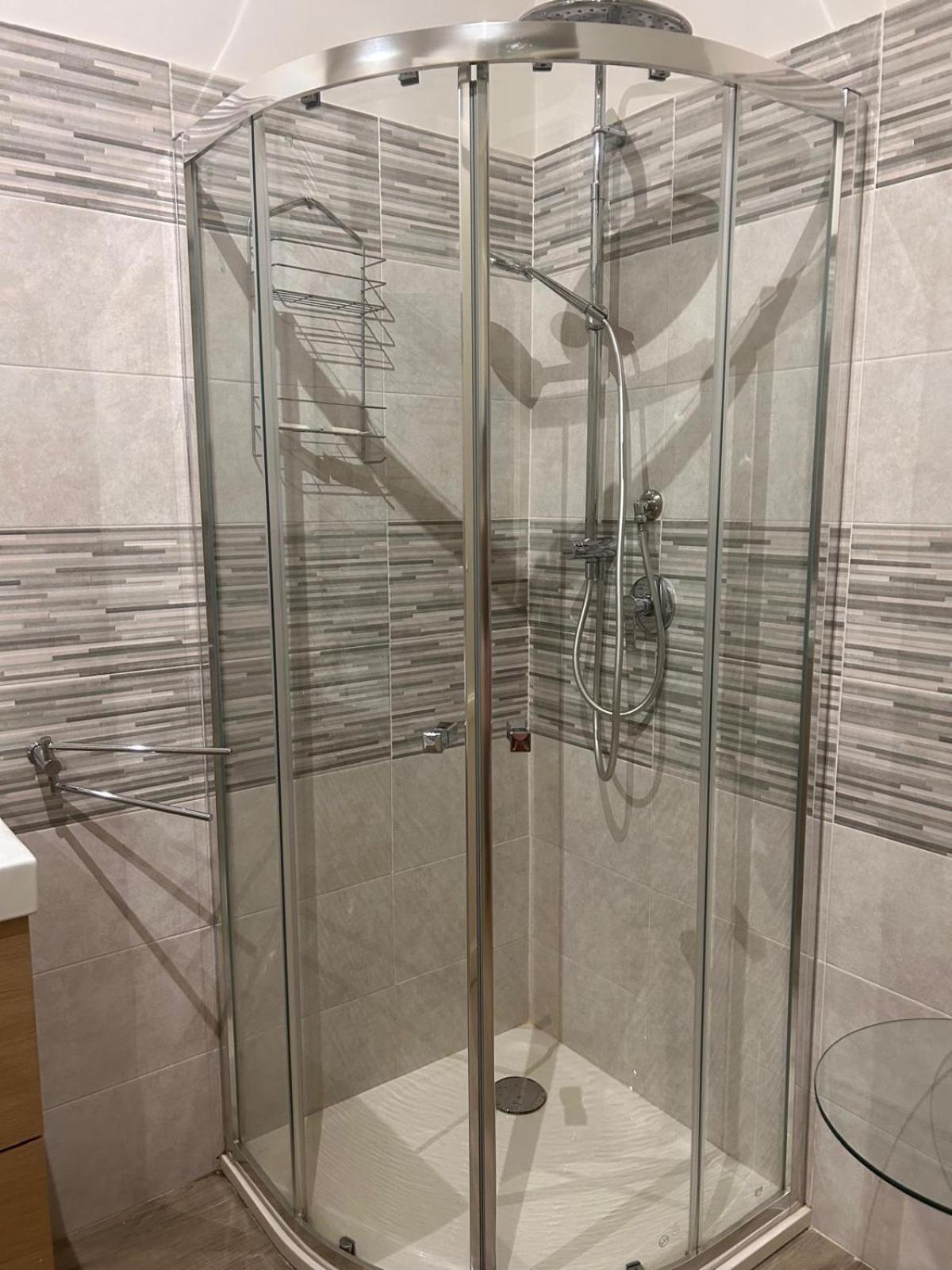 Emanuela Home en Palermo — bathroom