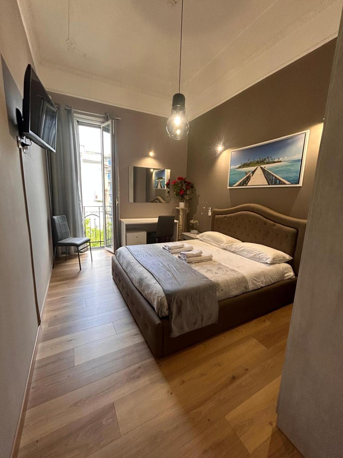 Emanuela Home en Palermo — hotel room