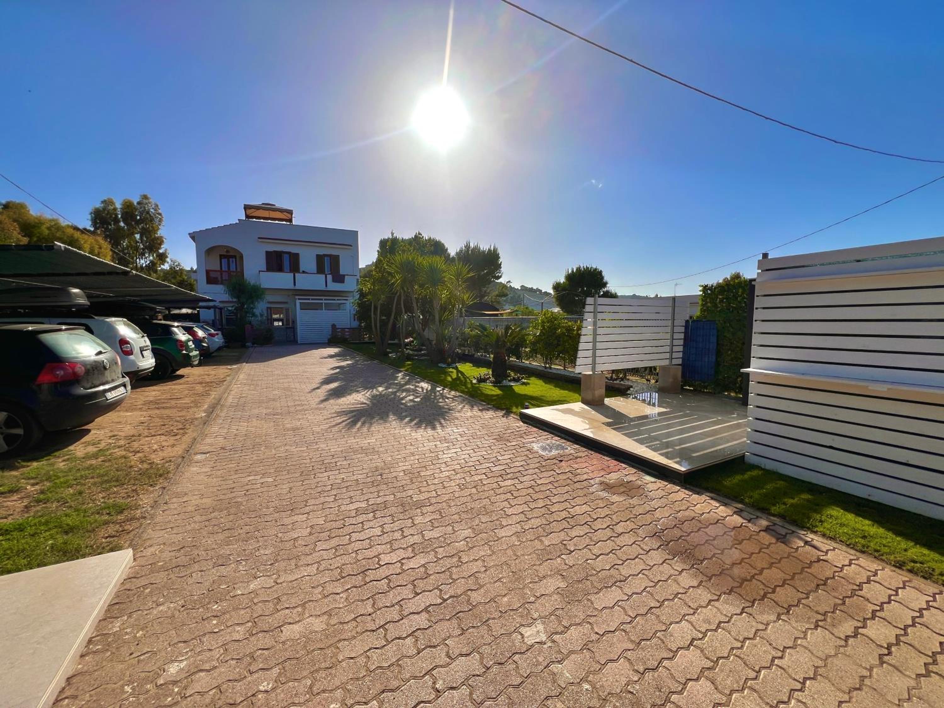 Villa Latino