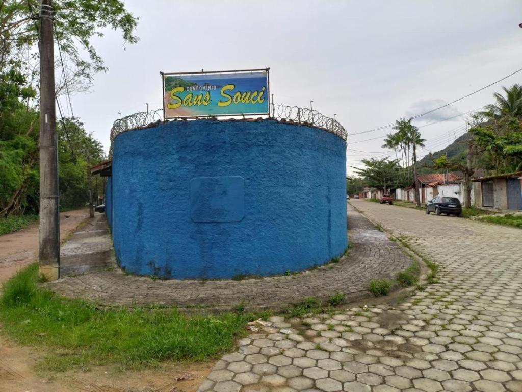 Casa simples Pereque açu - Ubatuba