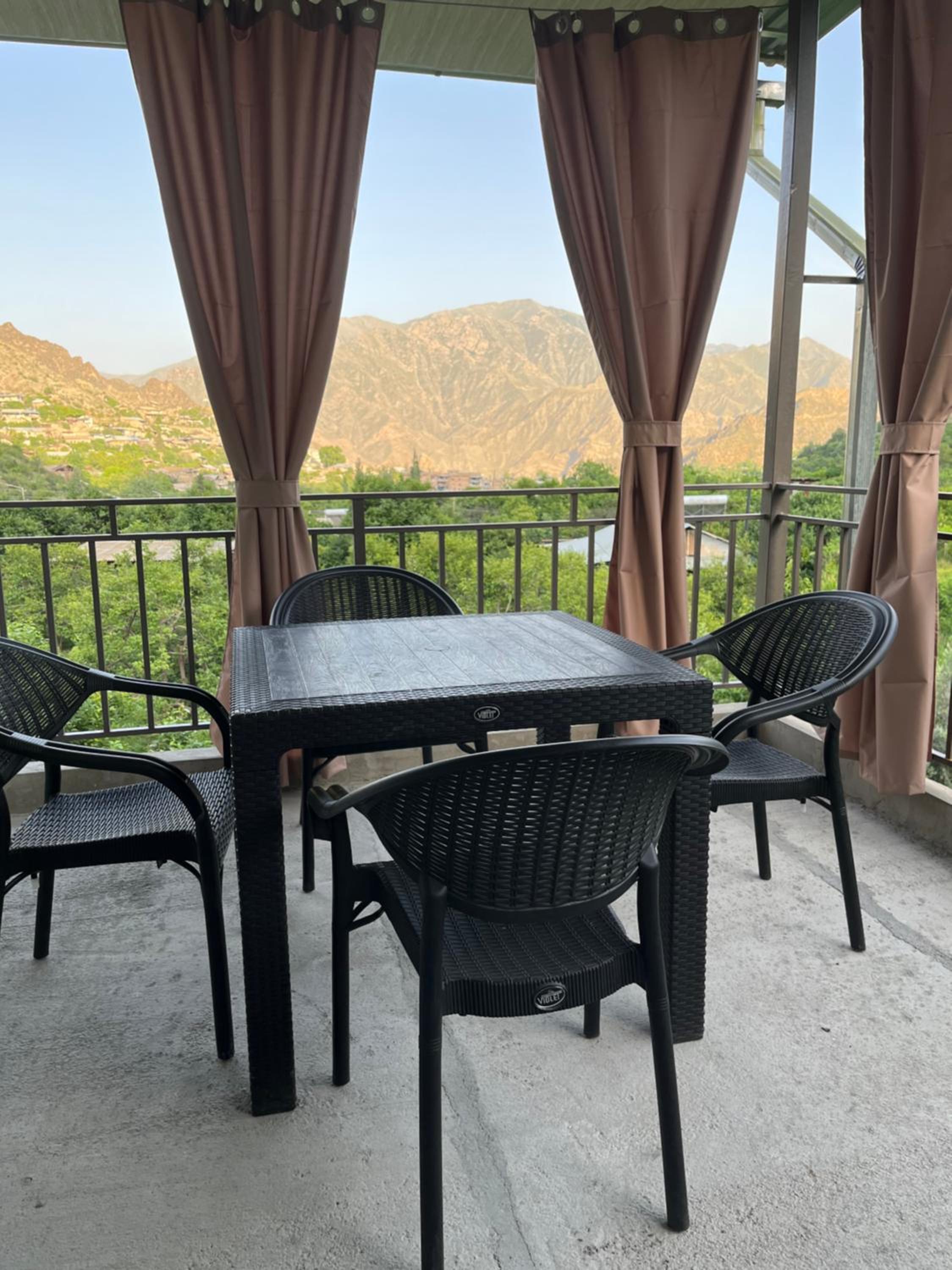 NAREMA FAMILY HOTEL MEGHRI