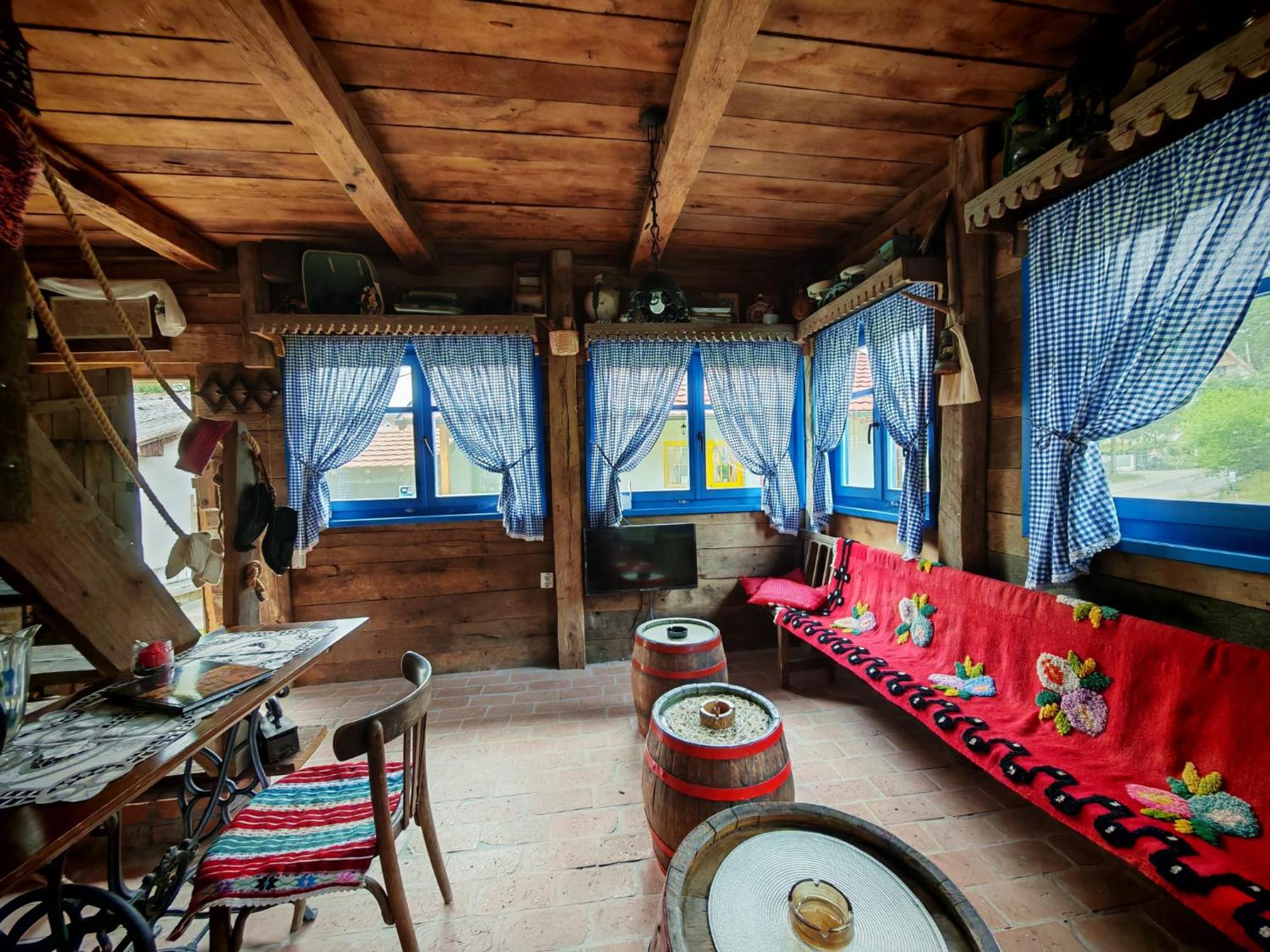 Photo 15