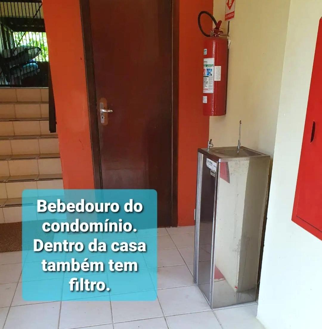 Flat em Juquehy - Condomínio com portaria e com piscina próximo praia