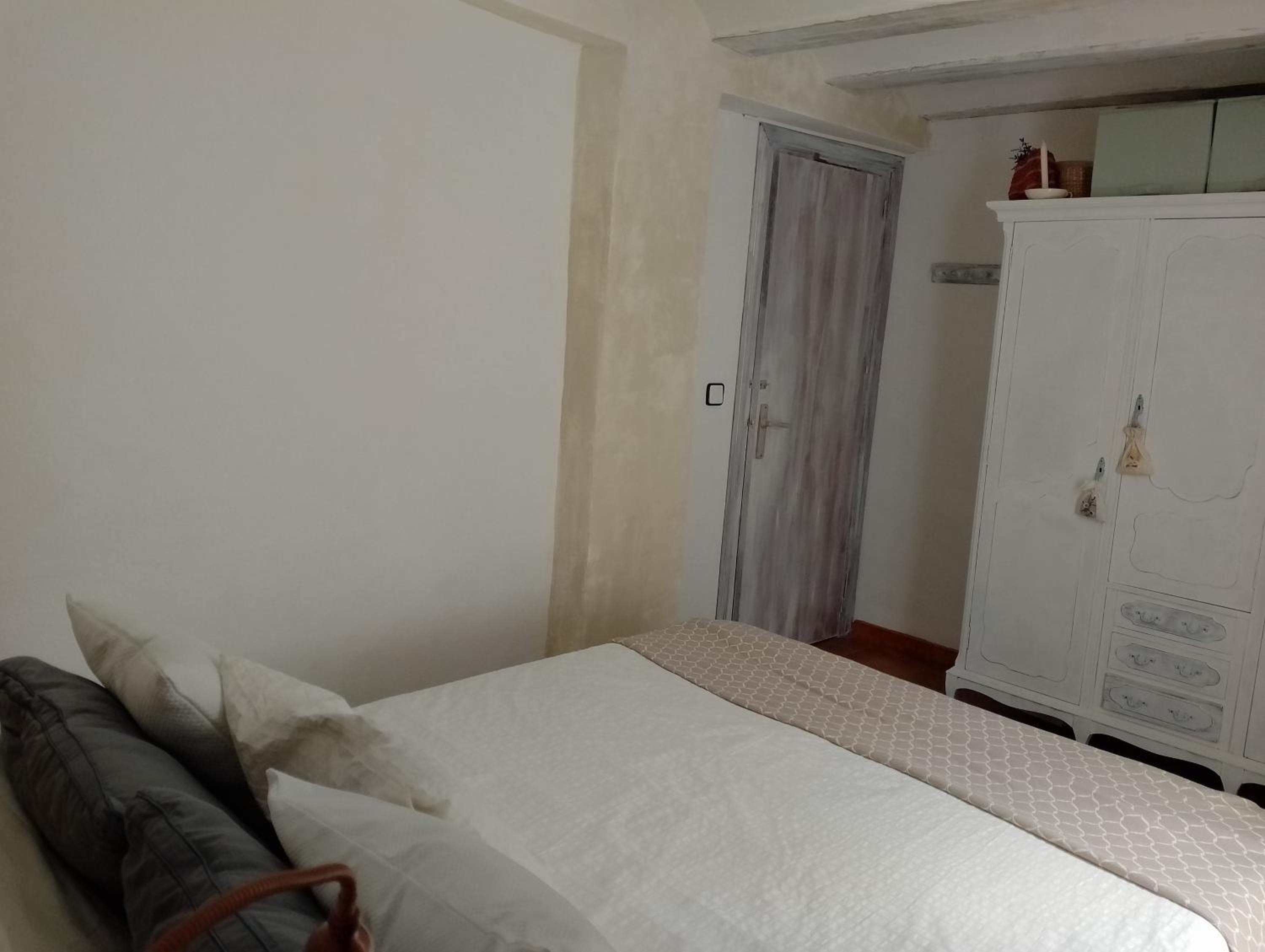 Casa de piedra recién reformada LUNA ROSA