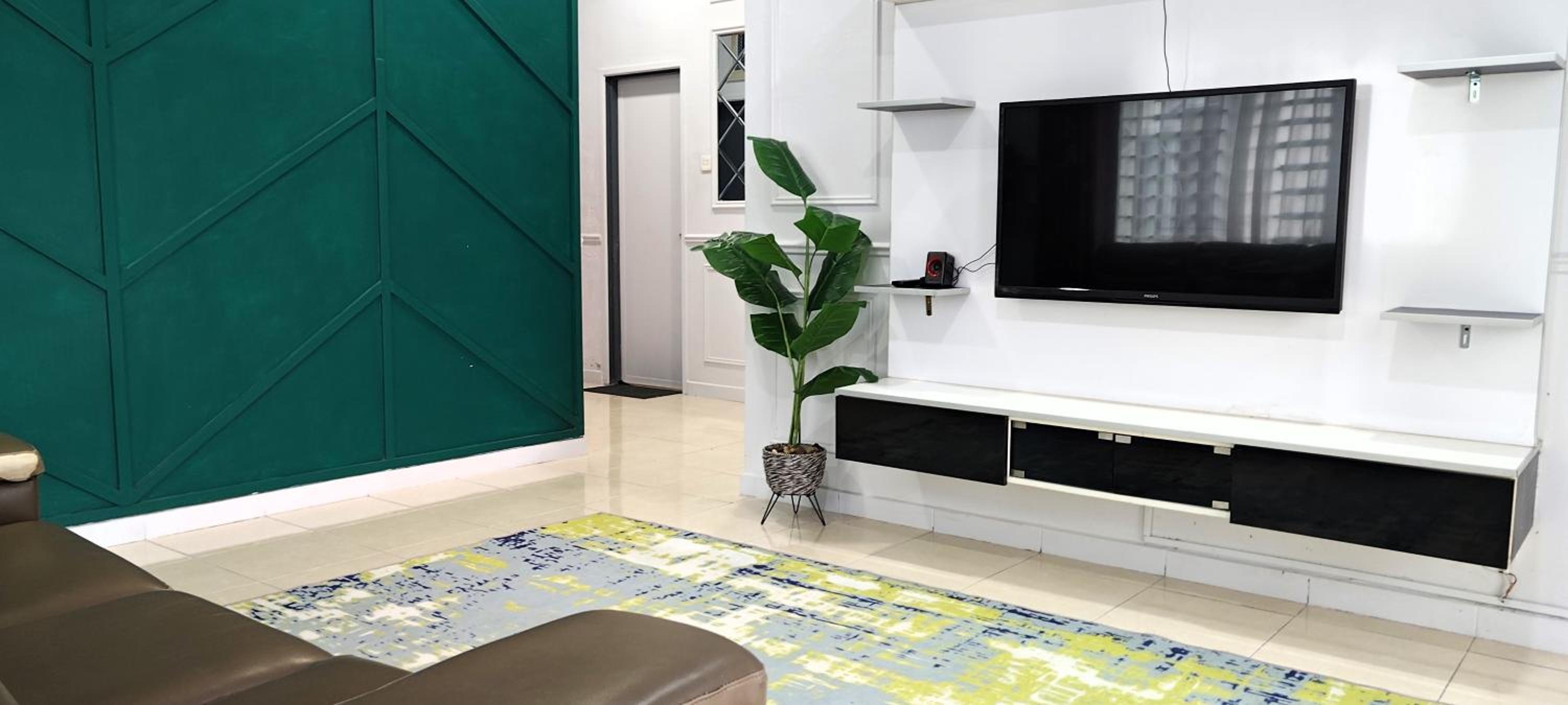 COZY RIZQY - Spacious & Budget-Friendly 3R2B Homestay photo 2