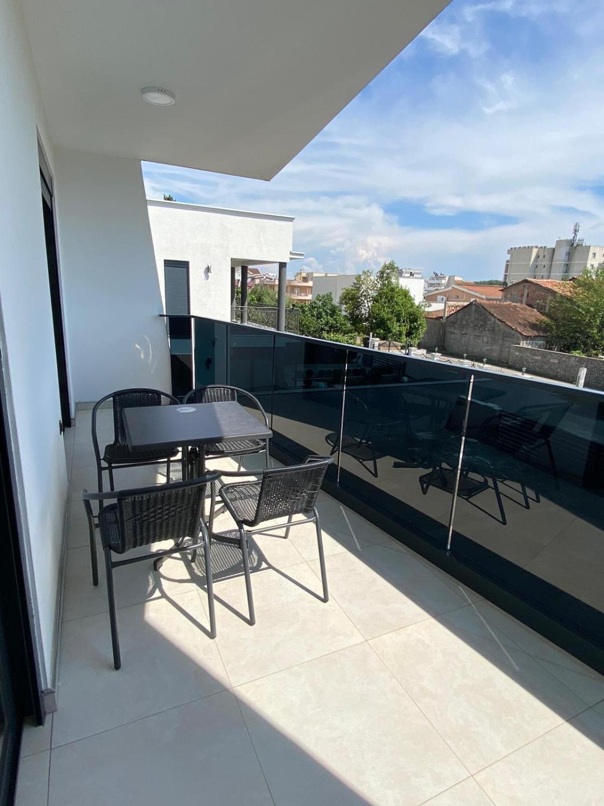 Nejla Apartmani Stoj