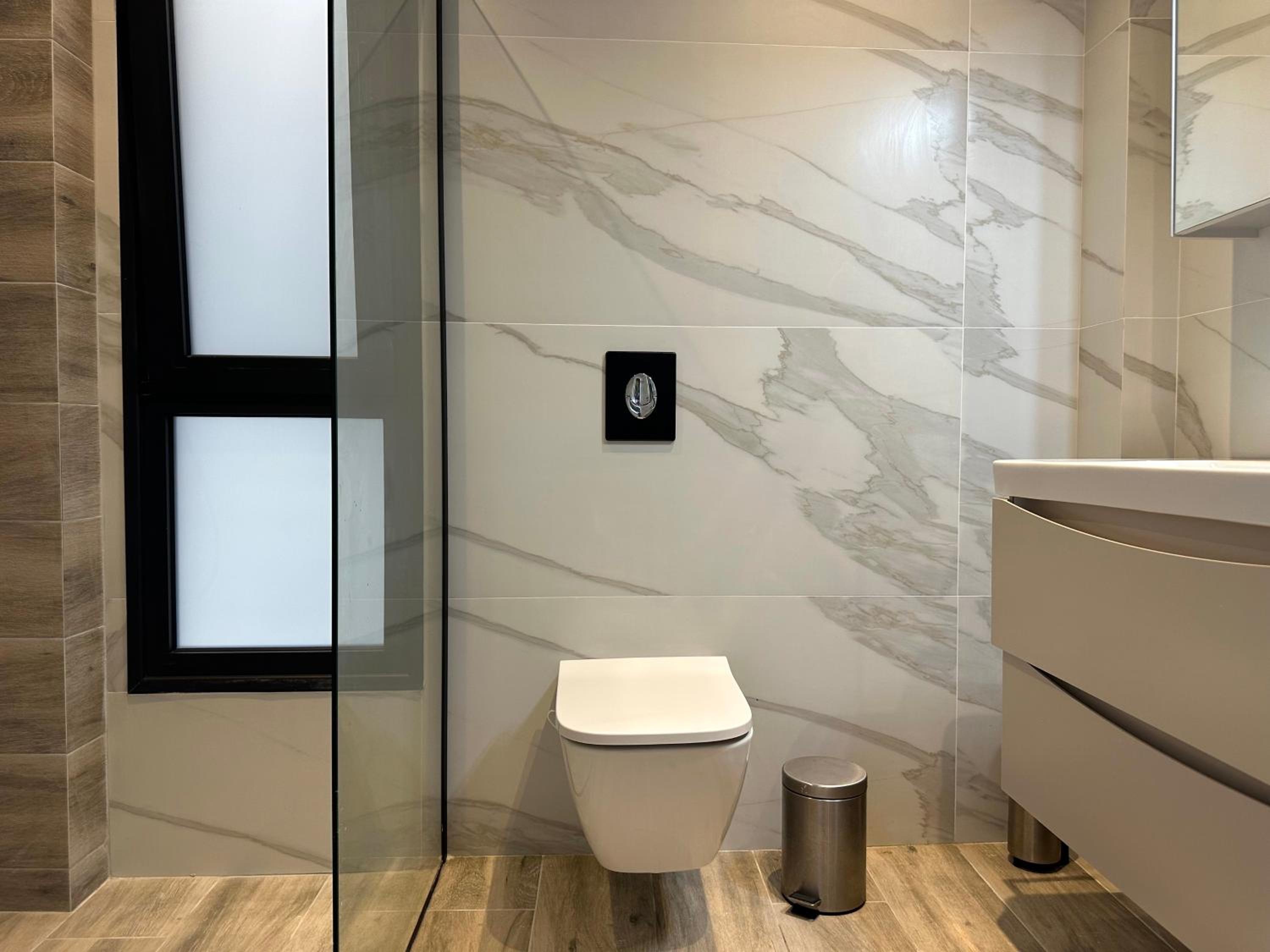 Sky Suite Apartments - Cloud9 in the City