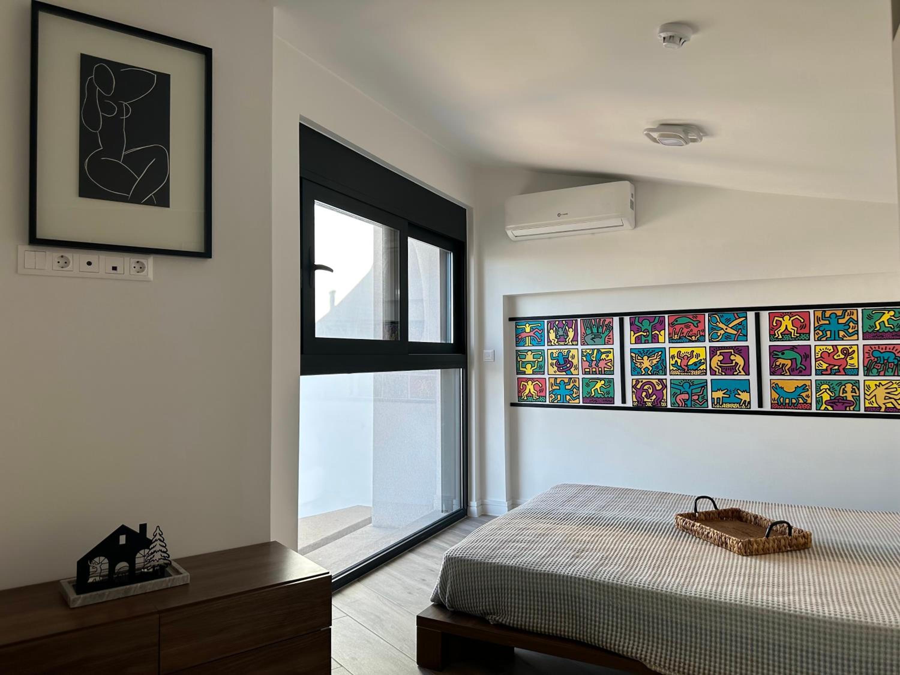 Sky Suite Apartments - Cloud9 in the City