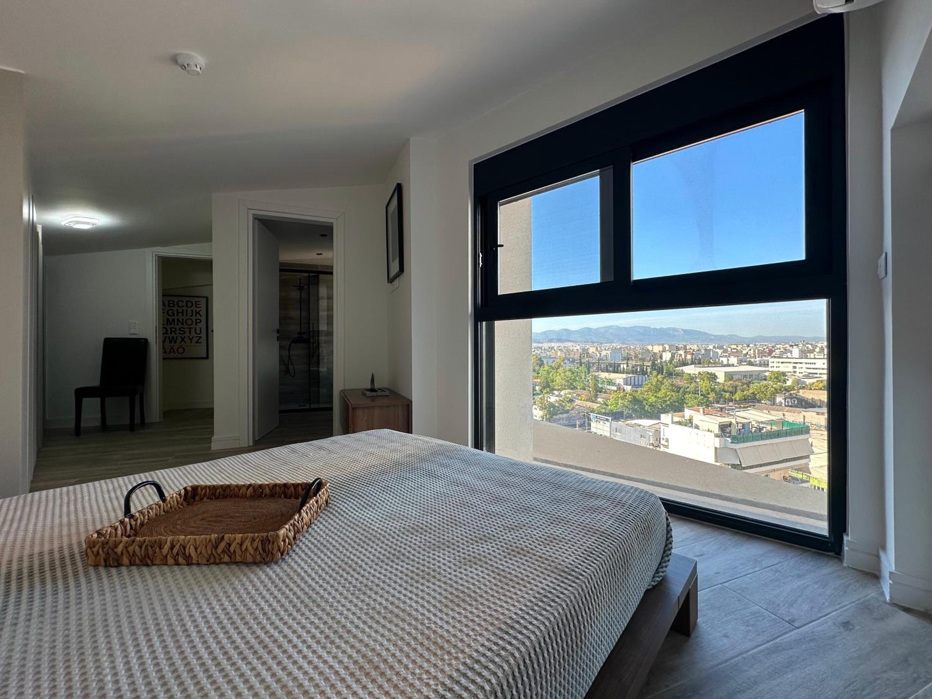 Sky Suite Apartments - Cloud9 in the City