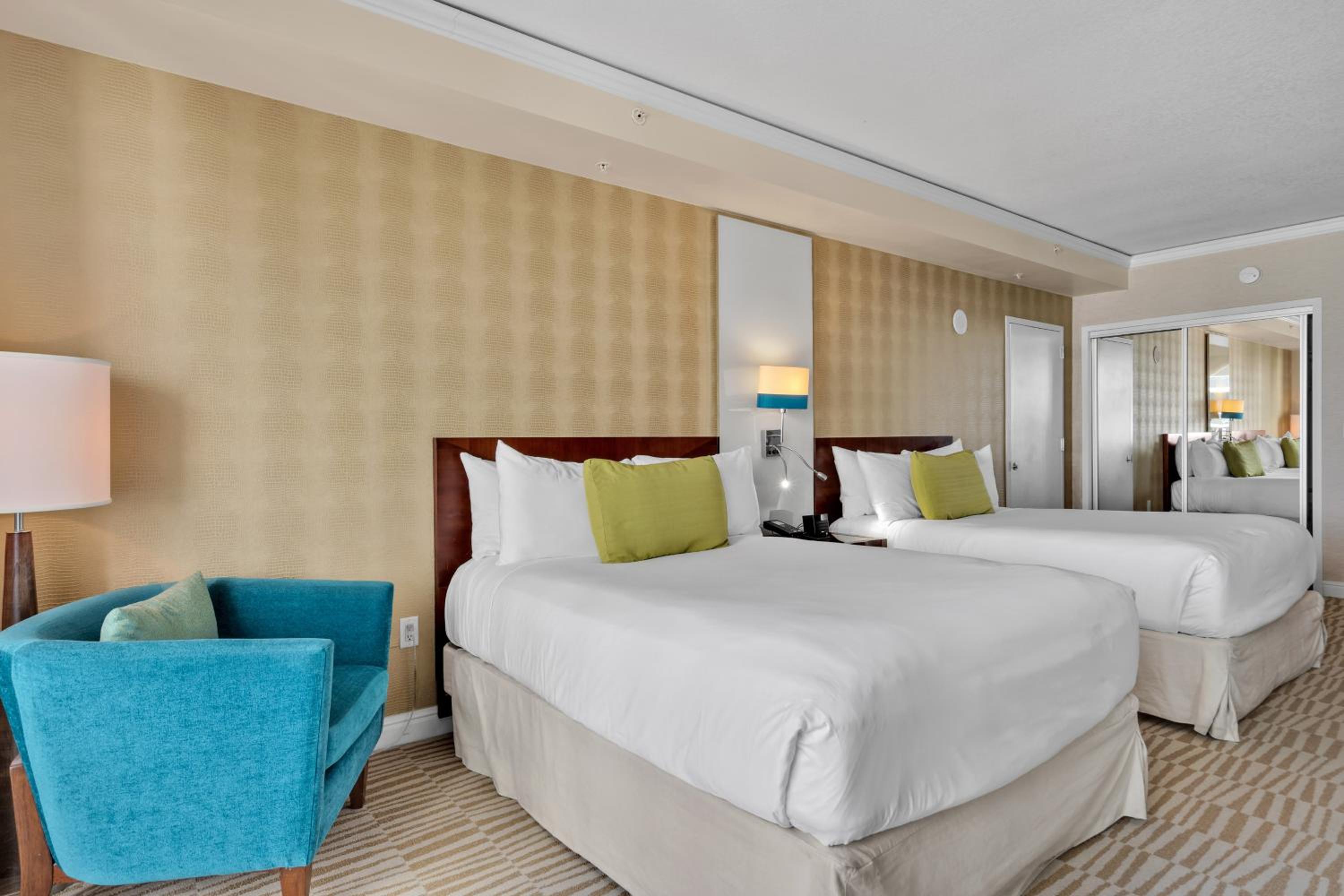 Large Resort Suite in Sunny Isles Beach