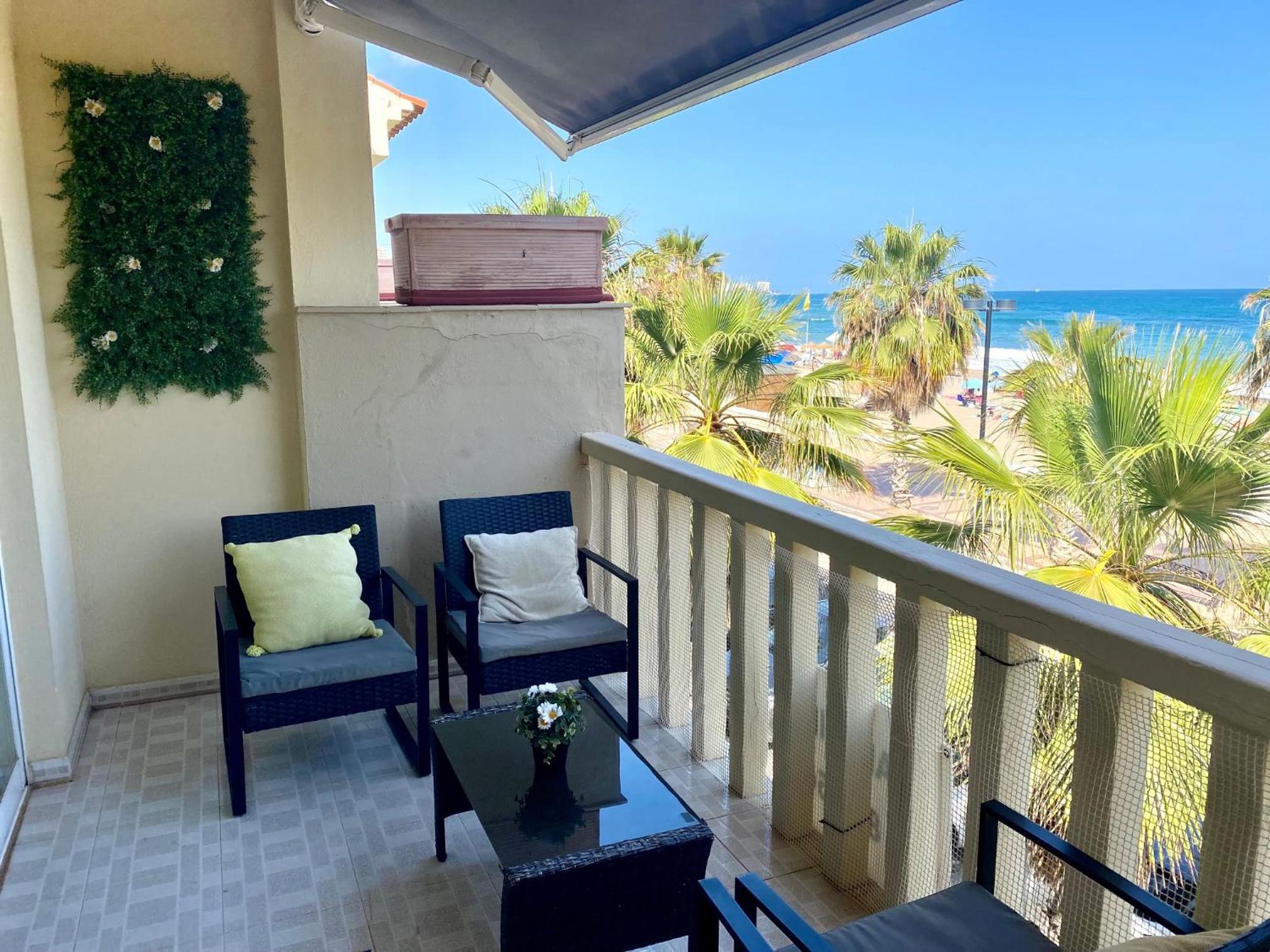 Sea frontline stylish beach House