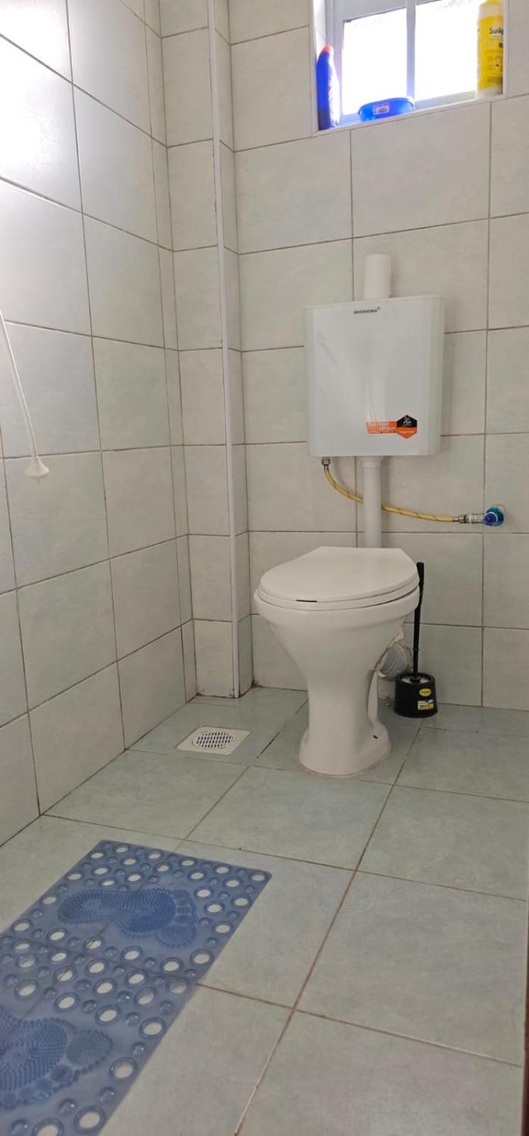 Flat in Central business district nairobi view 3
