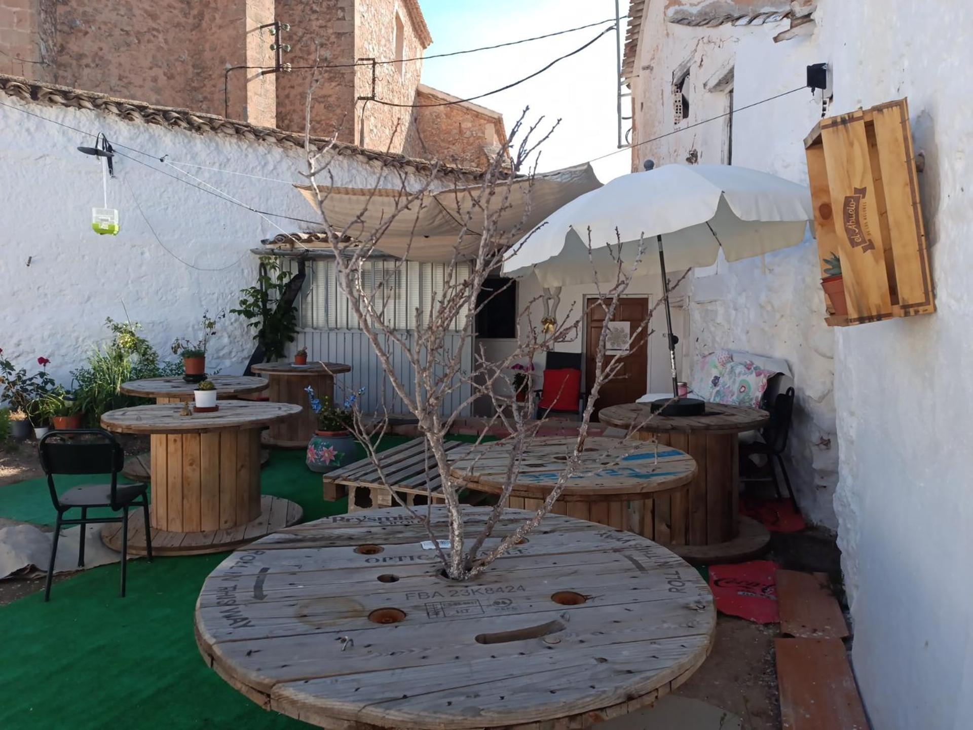 Agradable casa con zona de relax y aparcamiento