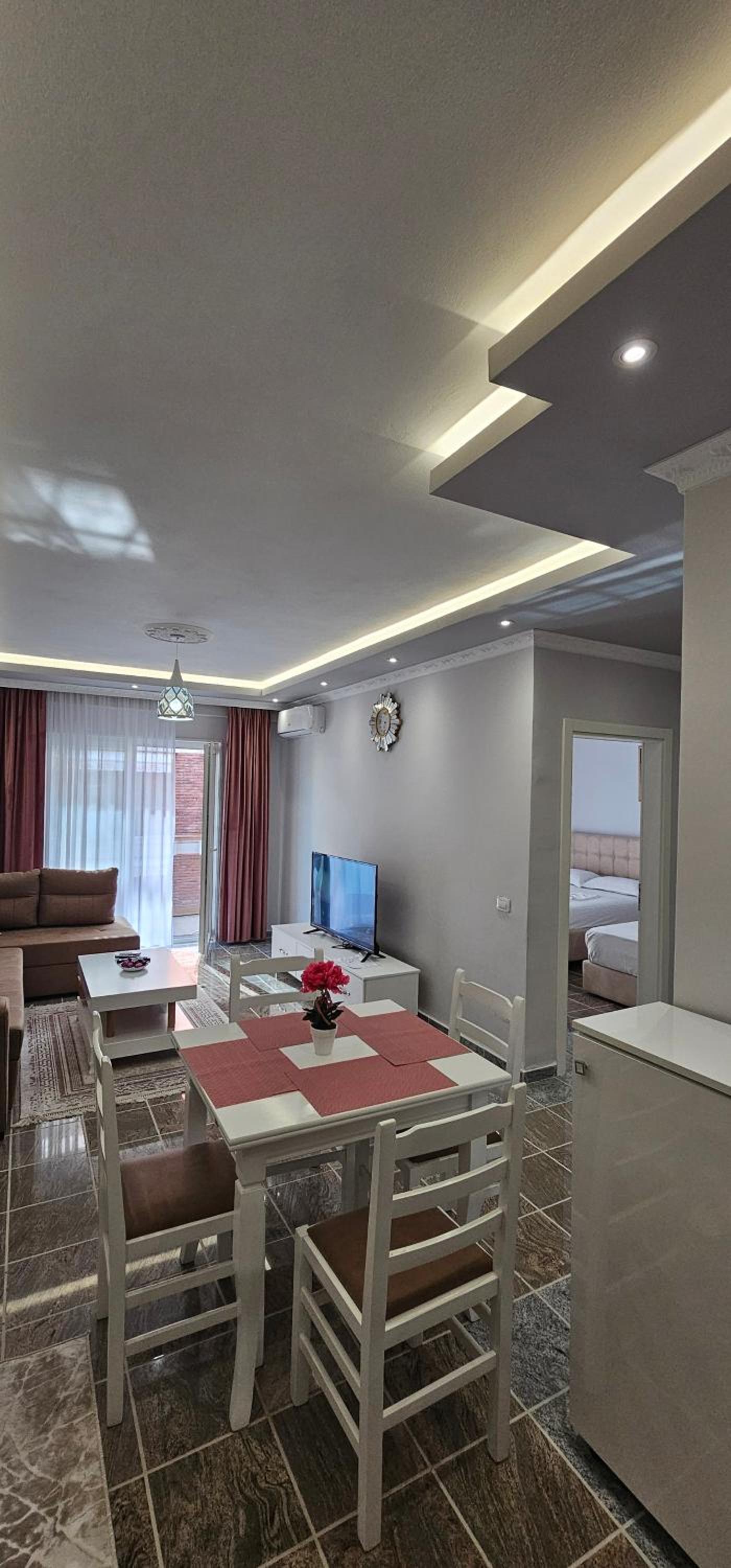 Fishta Apartments Q5, 21