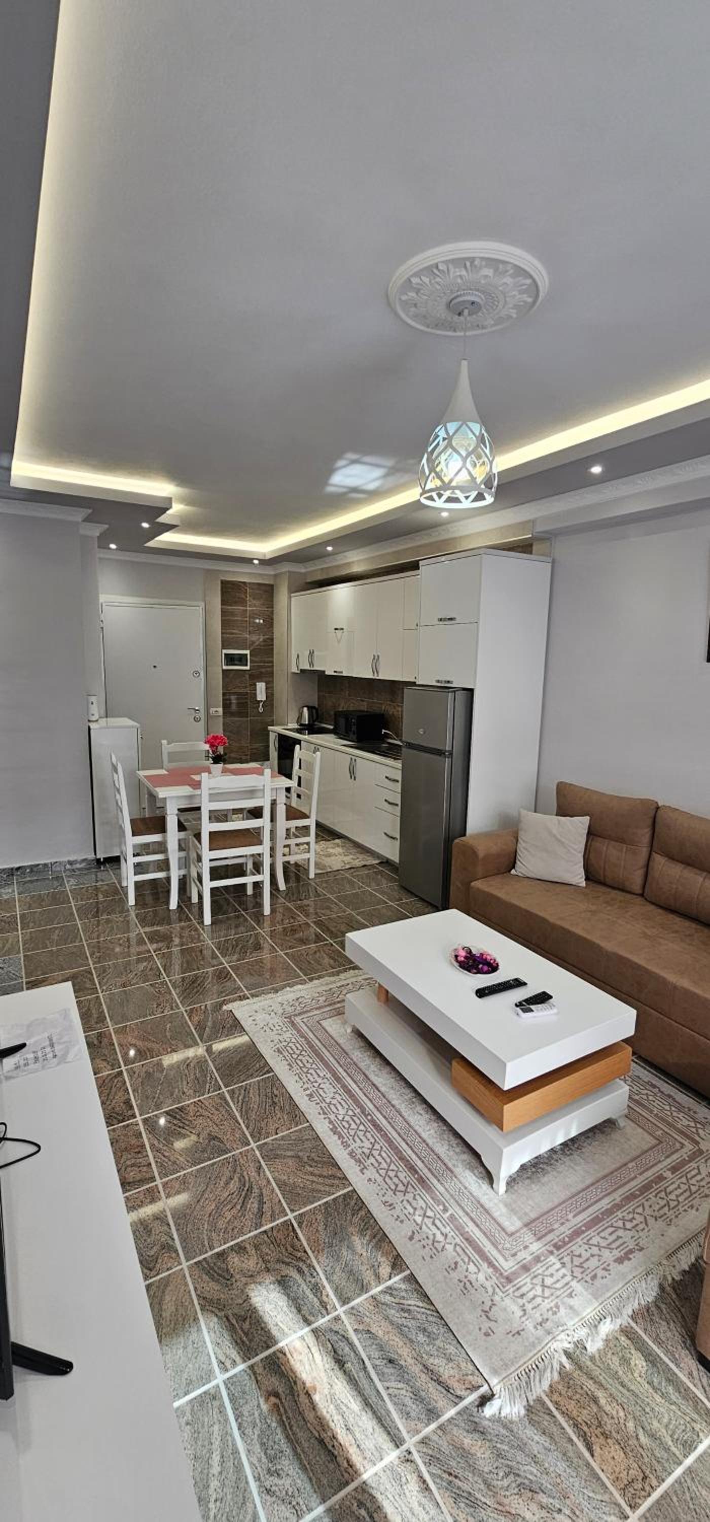Fishta Apartments Q5, 21