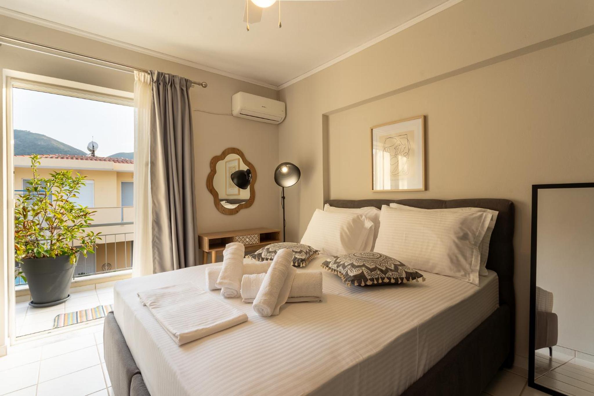 Comfortable 3-Bedroom Seaside Maisonette