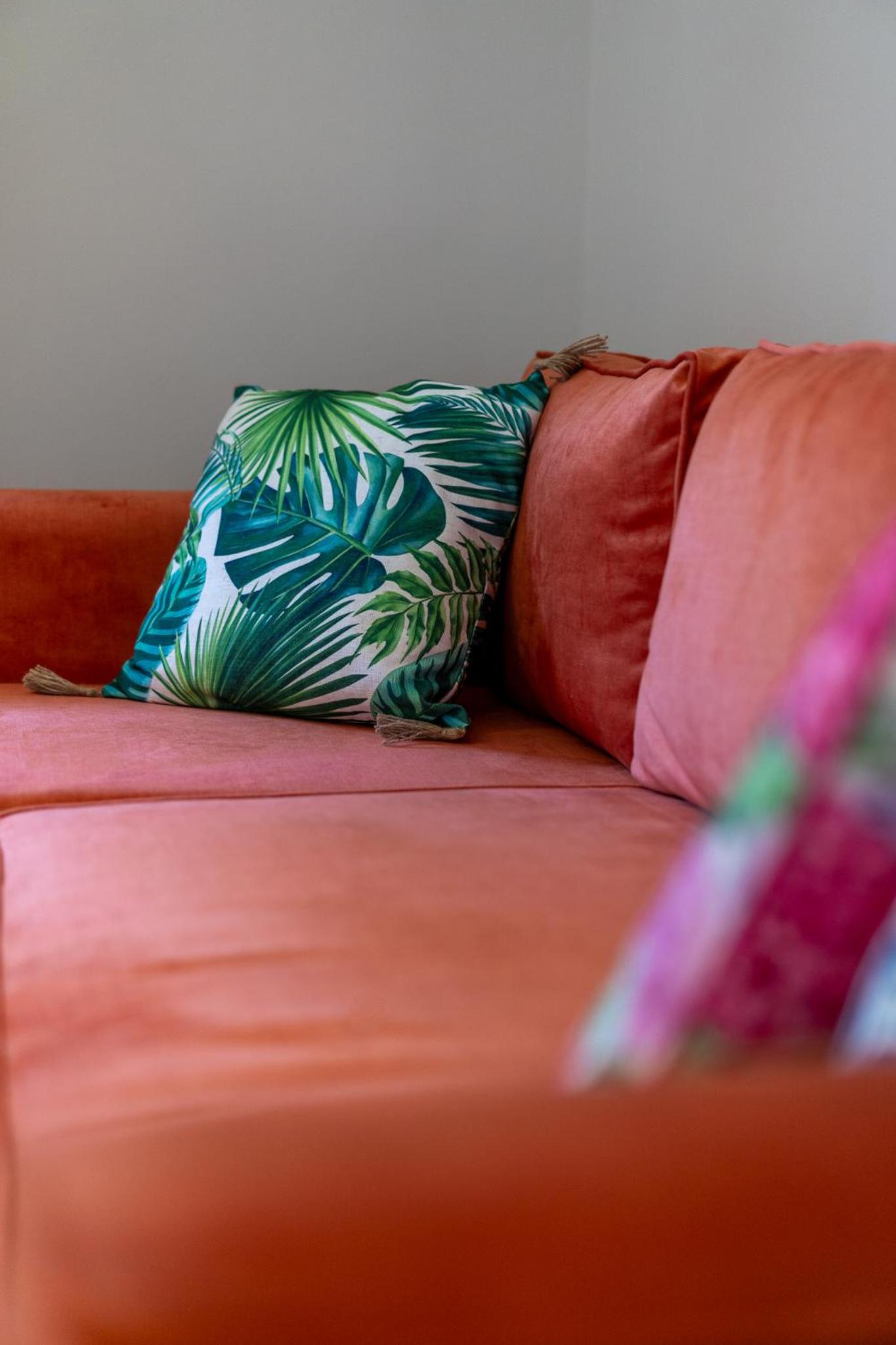 Comfortable 3-Bedroom Seaside Maisonette