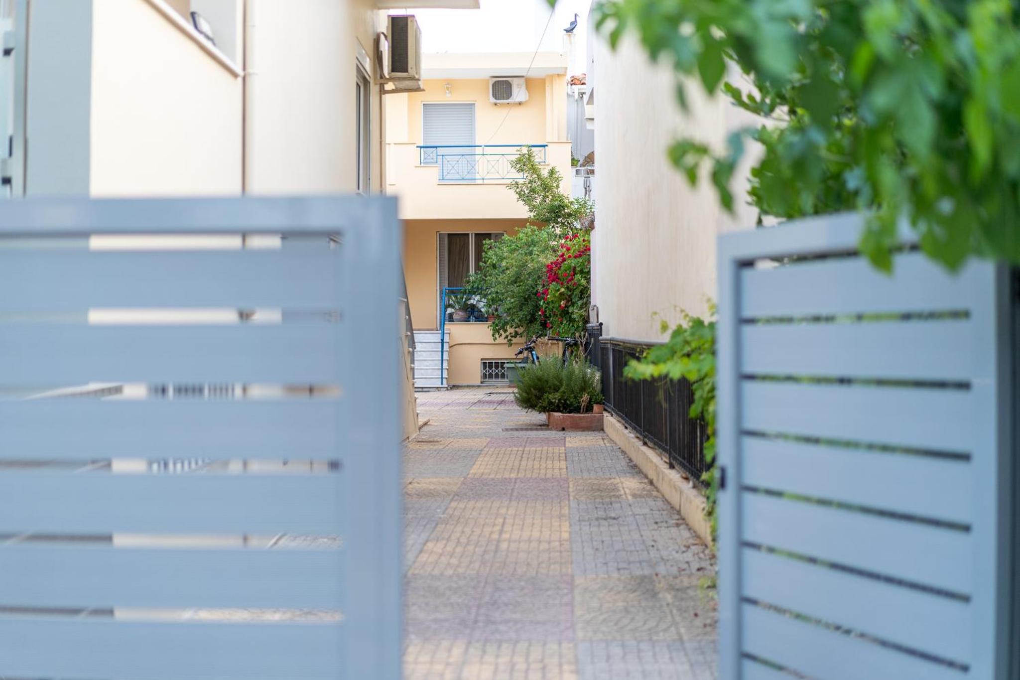Comfortable 3-Bedroom Seaside Maisonette