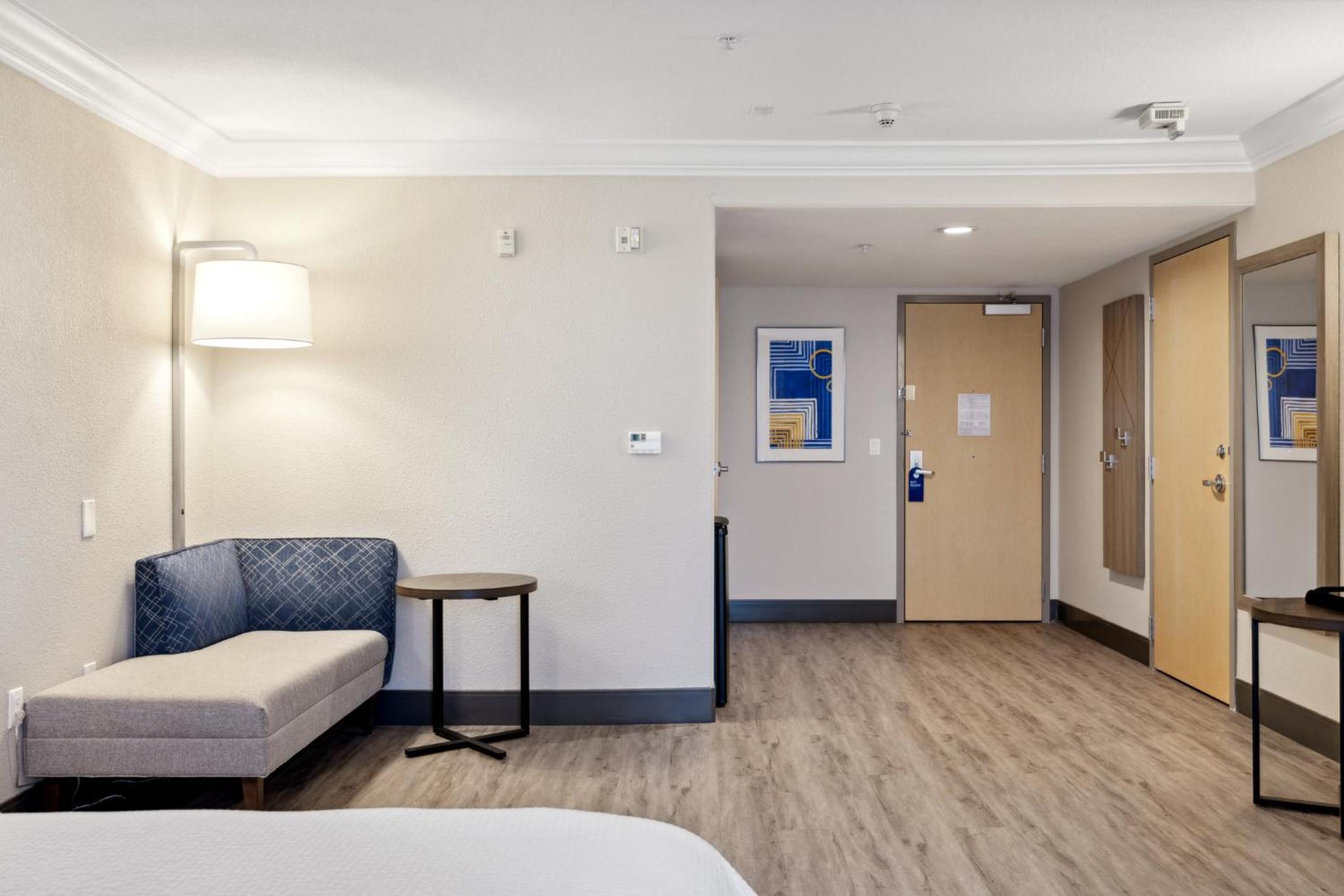 Vacaville Vacations - Holiday Inn Express Hotel Suites Vacaville, an IHG Hotel - Property Image 27