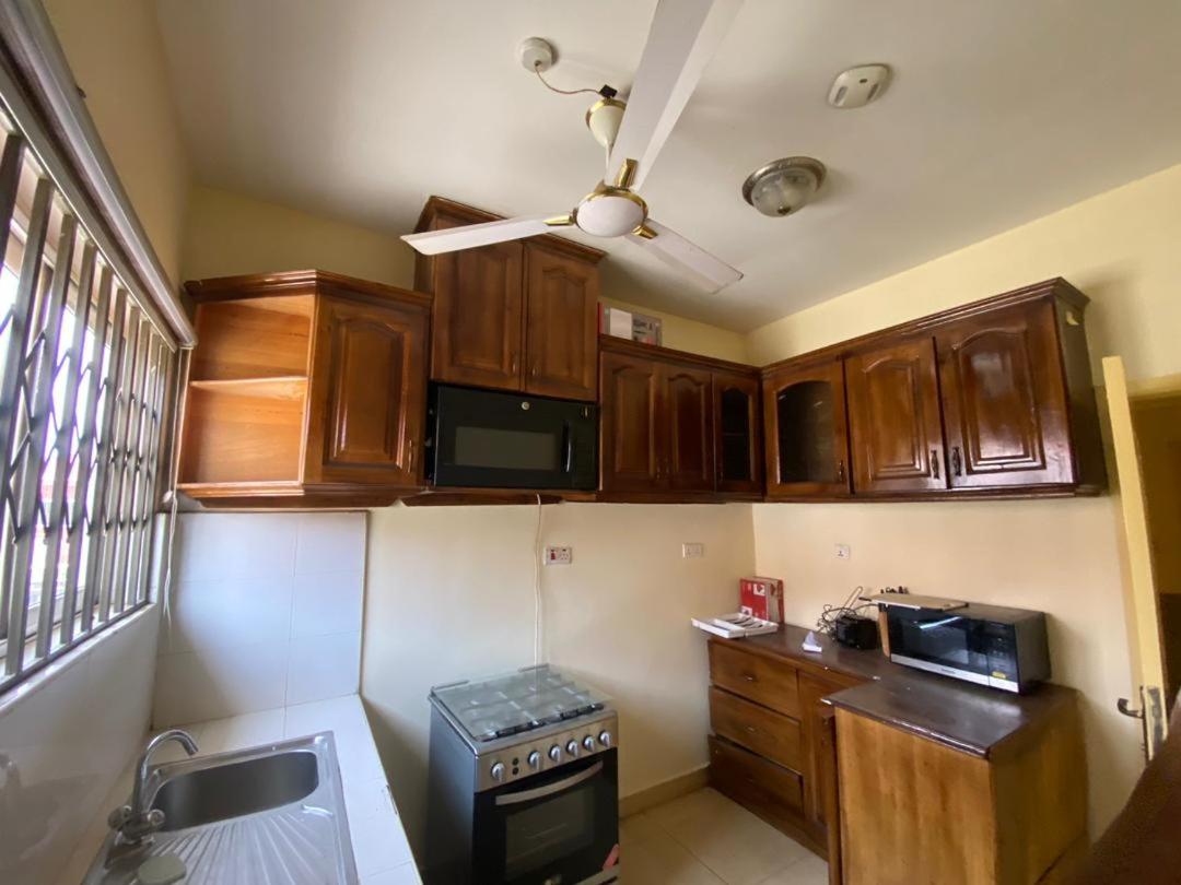 3 bedroom fully furnished Home view 3
