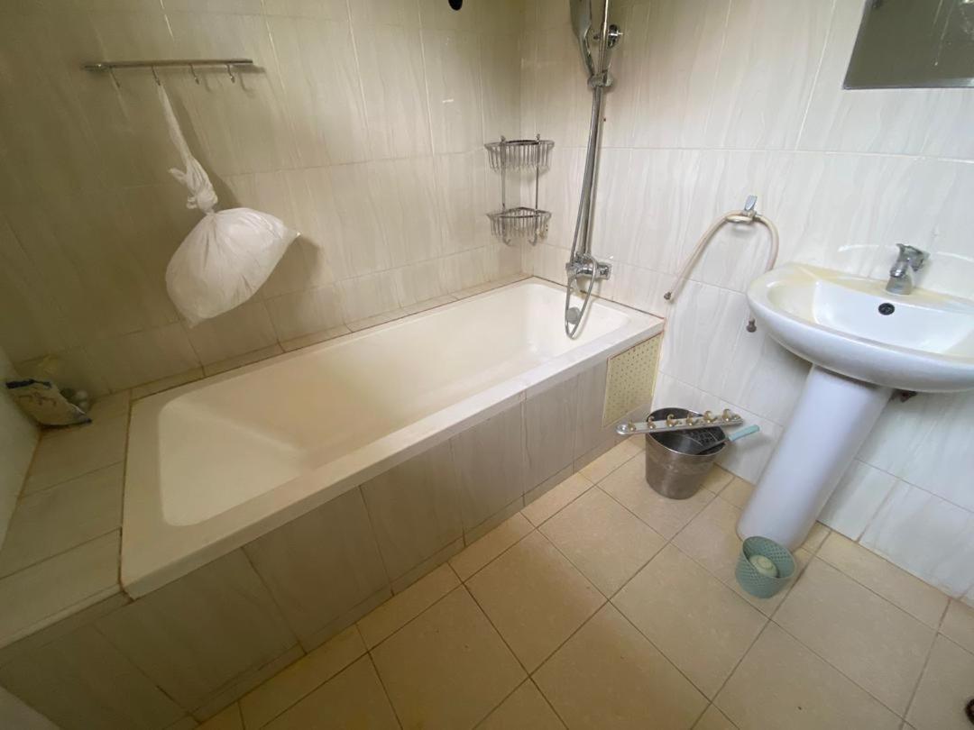 3 bedroom fully furnished Home view 4
