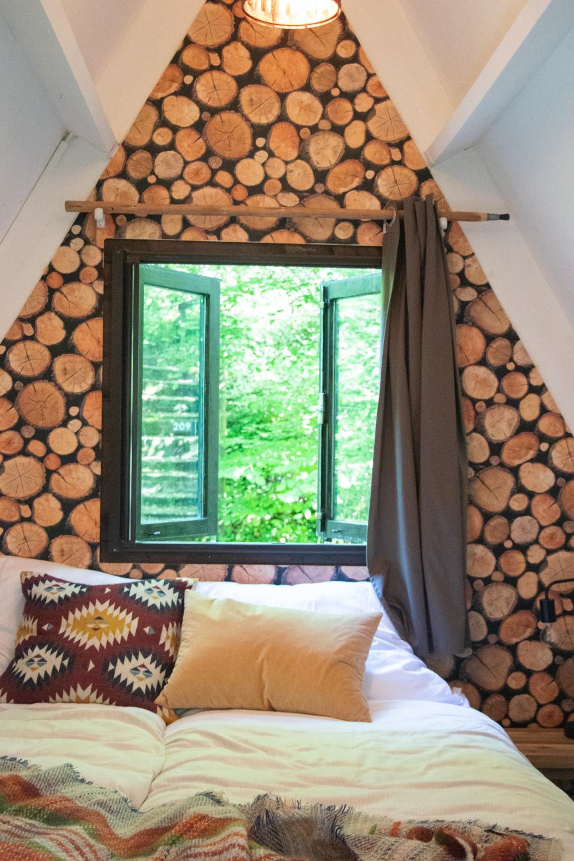 Charming Chalet Whistler in the Heart of Durbuy
