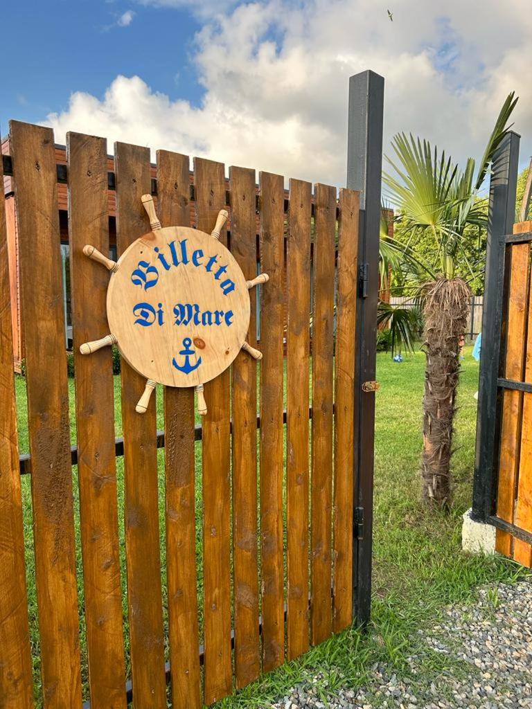 Villetta Di Mare and Sea front apartment check both