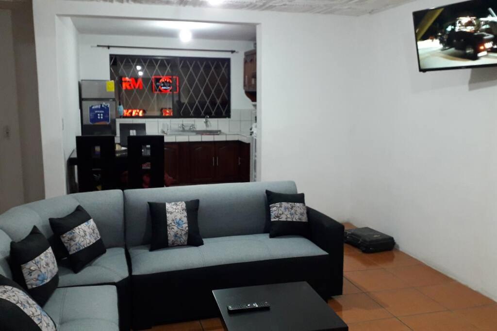 Departamento Monay 2