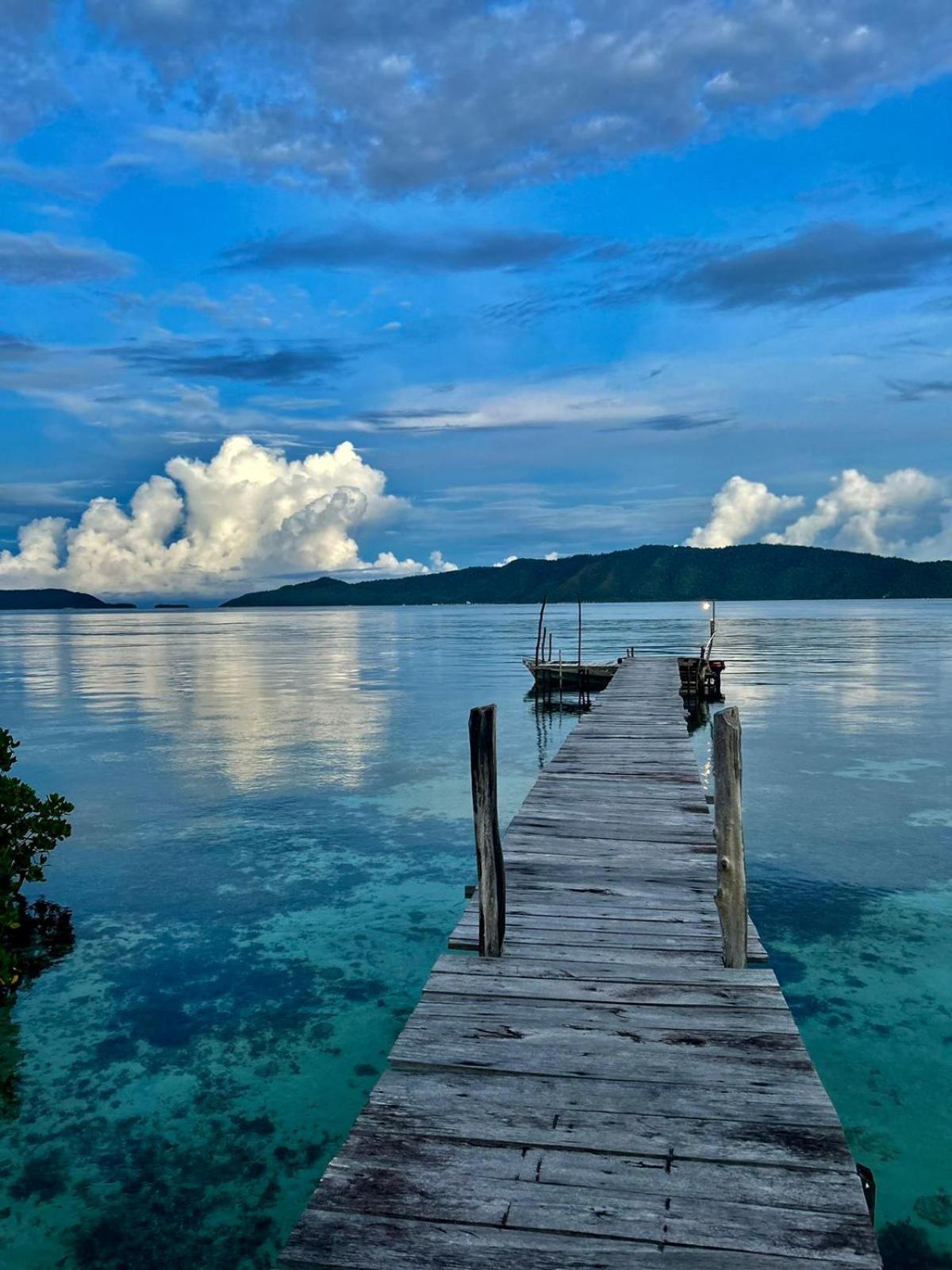 Raja Ampat Blue Sea