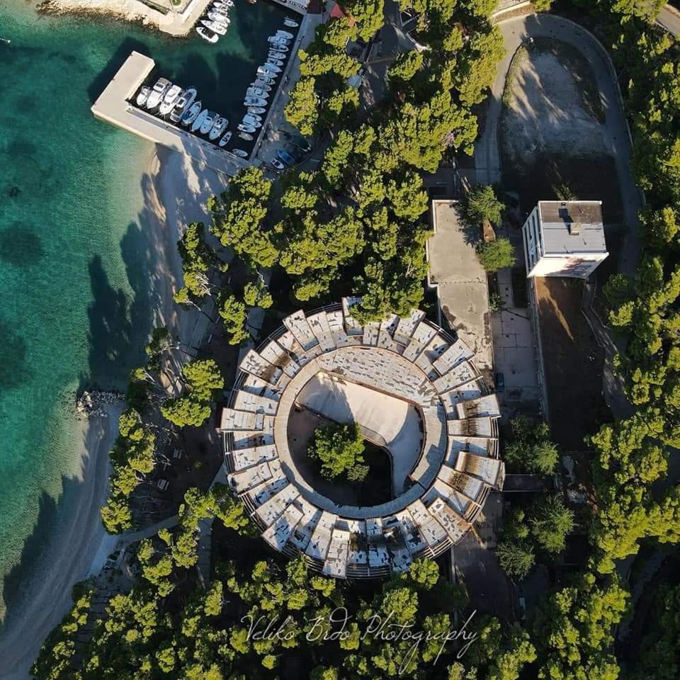 Aparthouse BB