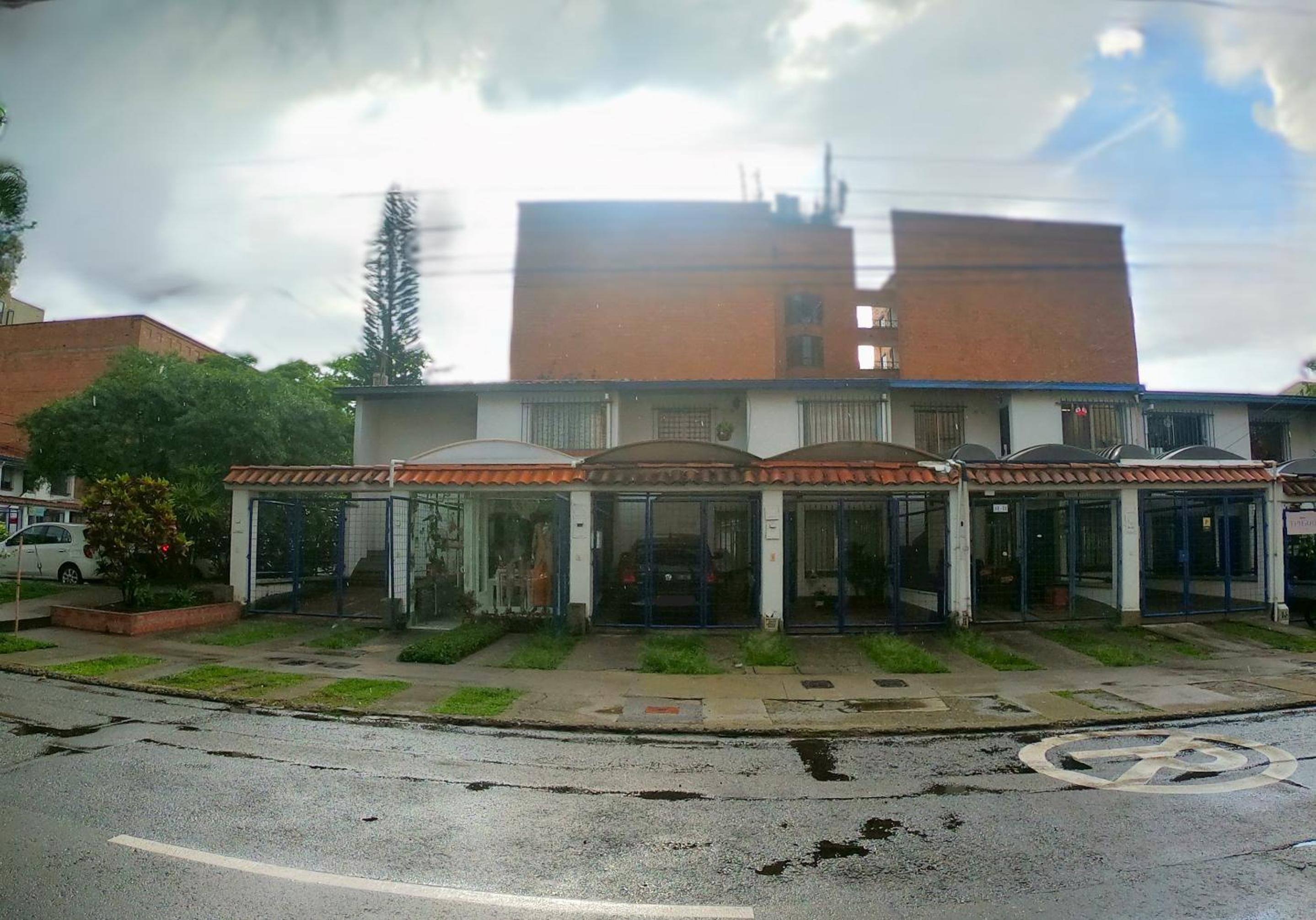 Azulejo - Guest House