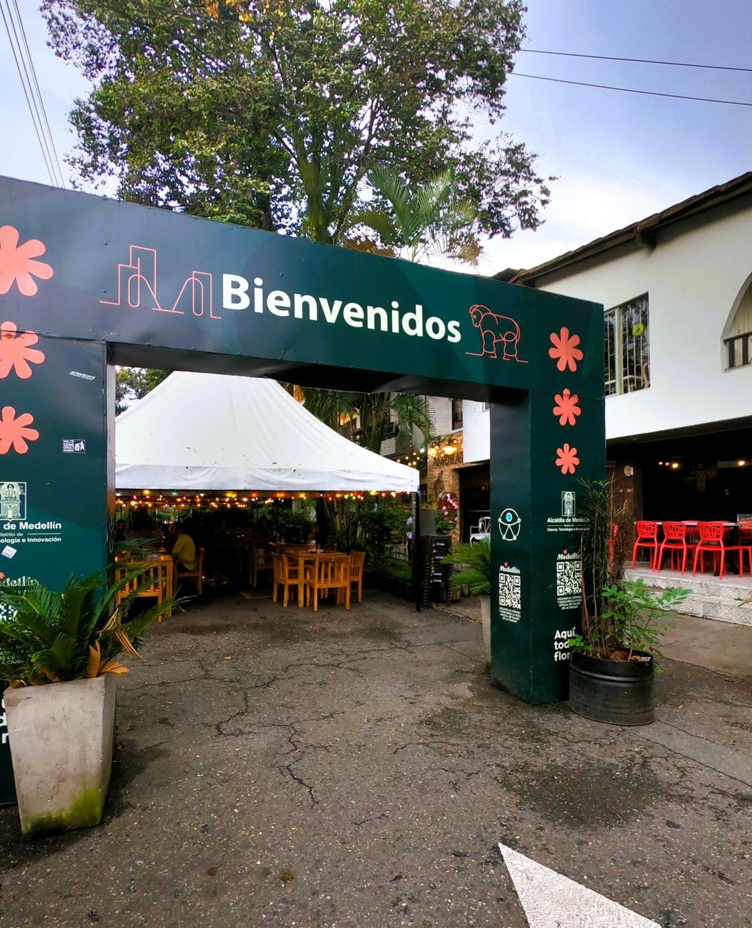Azulejo - Guest House