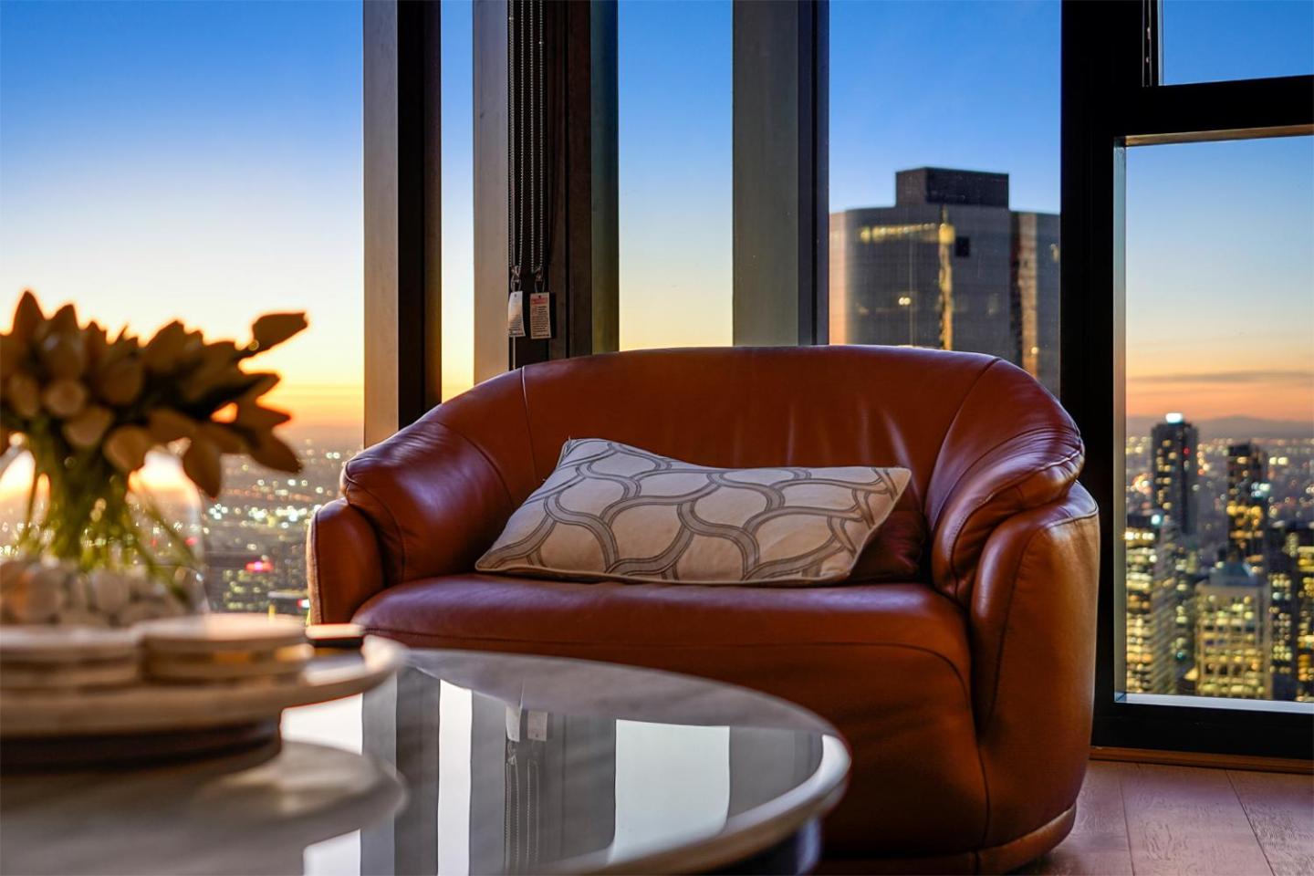Tammex Luxury Properties - Melbourne Square