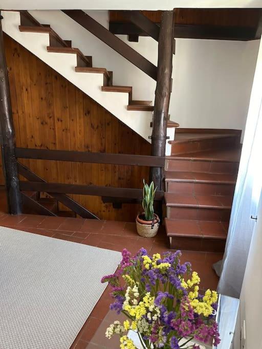 Dina’s Flower House