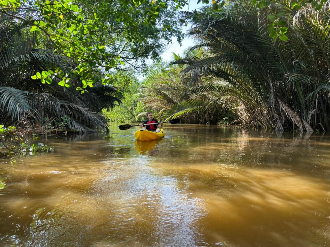 Mekong Delta Homestay 2-Day Tour & Adventure Cycling