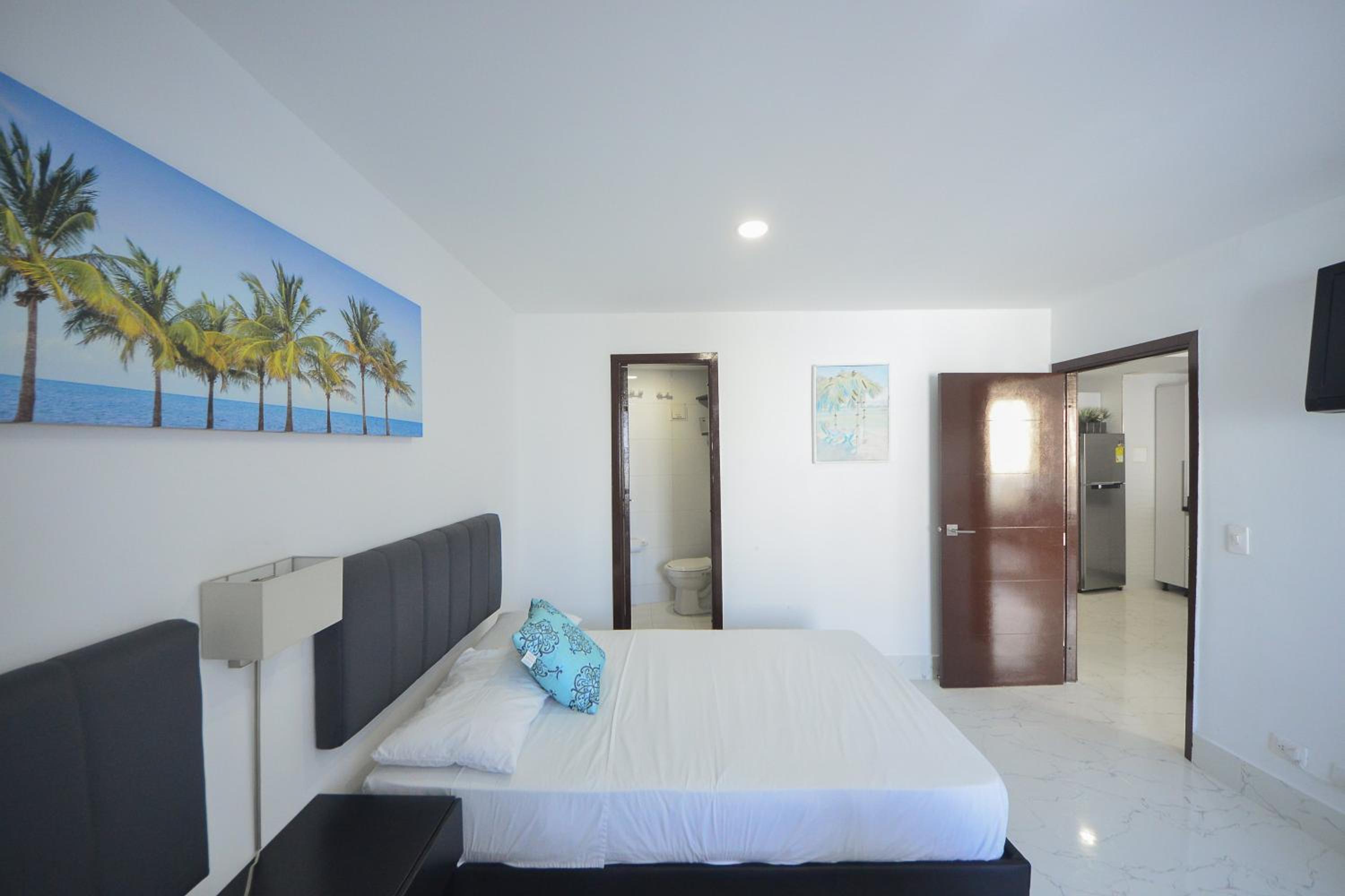 Bienesweb Apartamentos Conquistador Premium