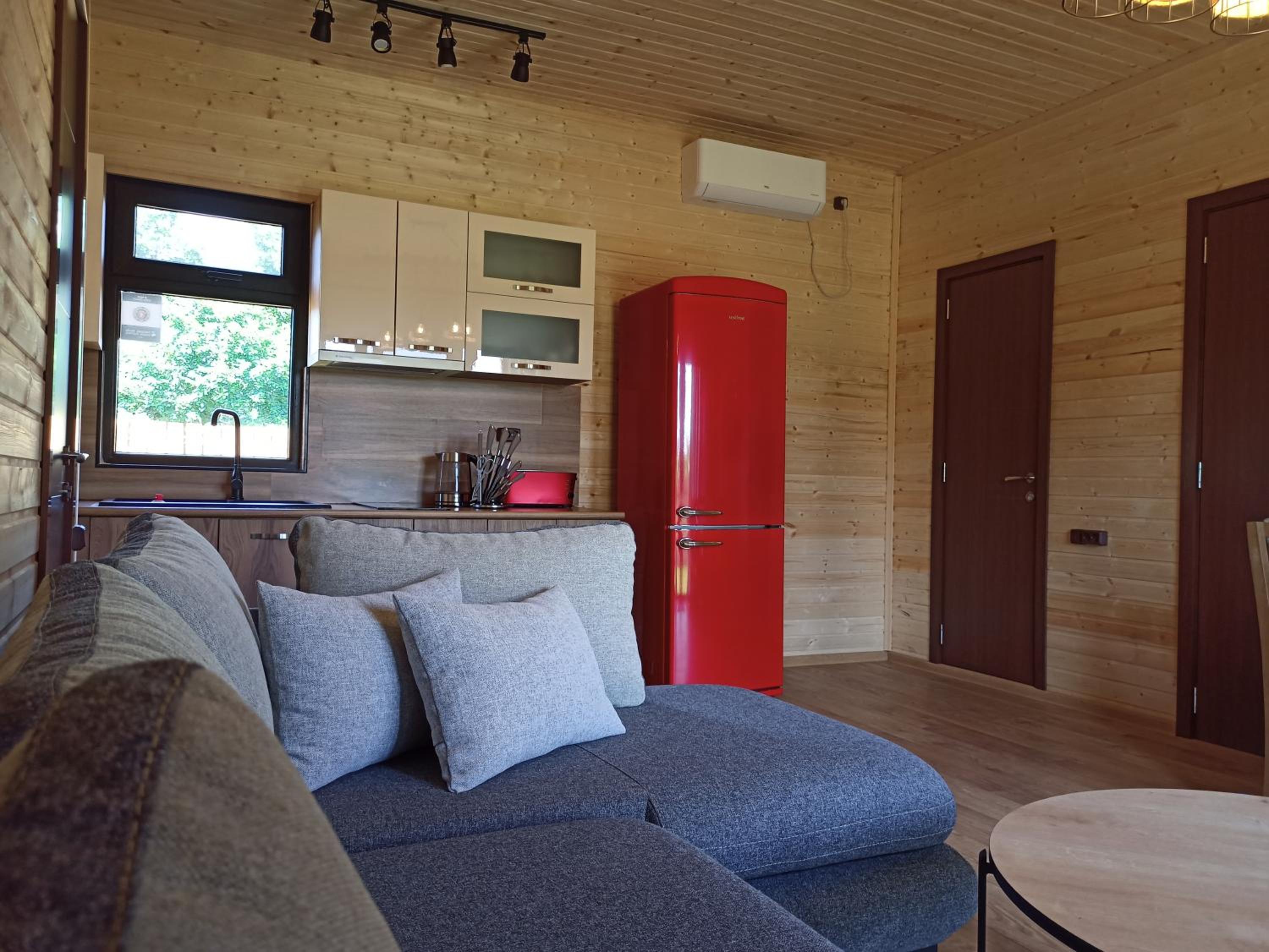 Villetta Di Mare and Sea front apartment check both
