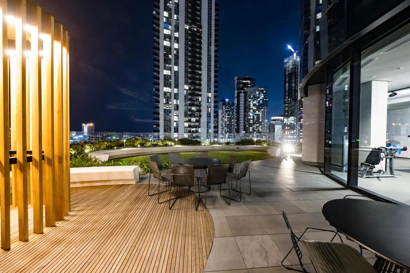 Tammex Luxury Properties - Melbourne Square