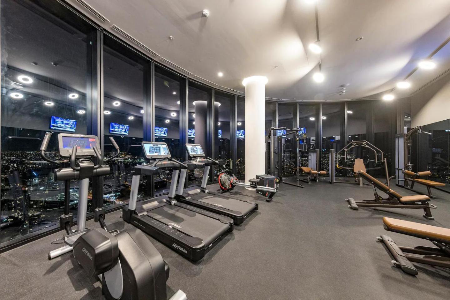 Tammex Luxury Properties - Melbourne Square