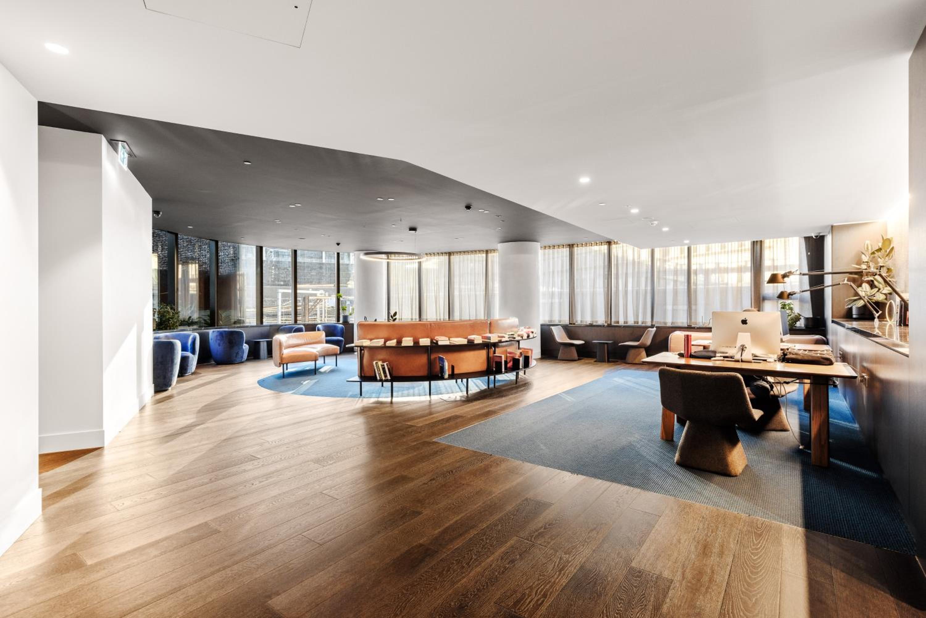 Convenient One Bedroom Apartment in Docklands