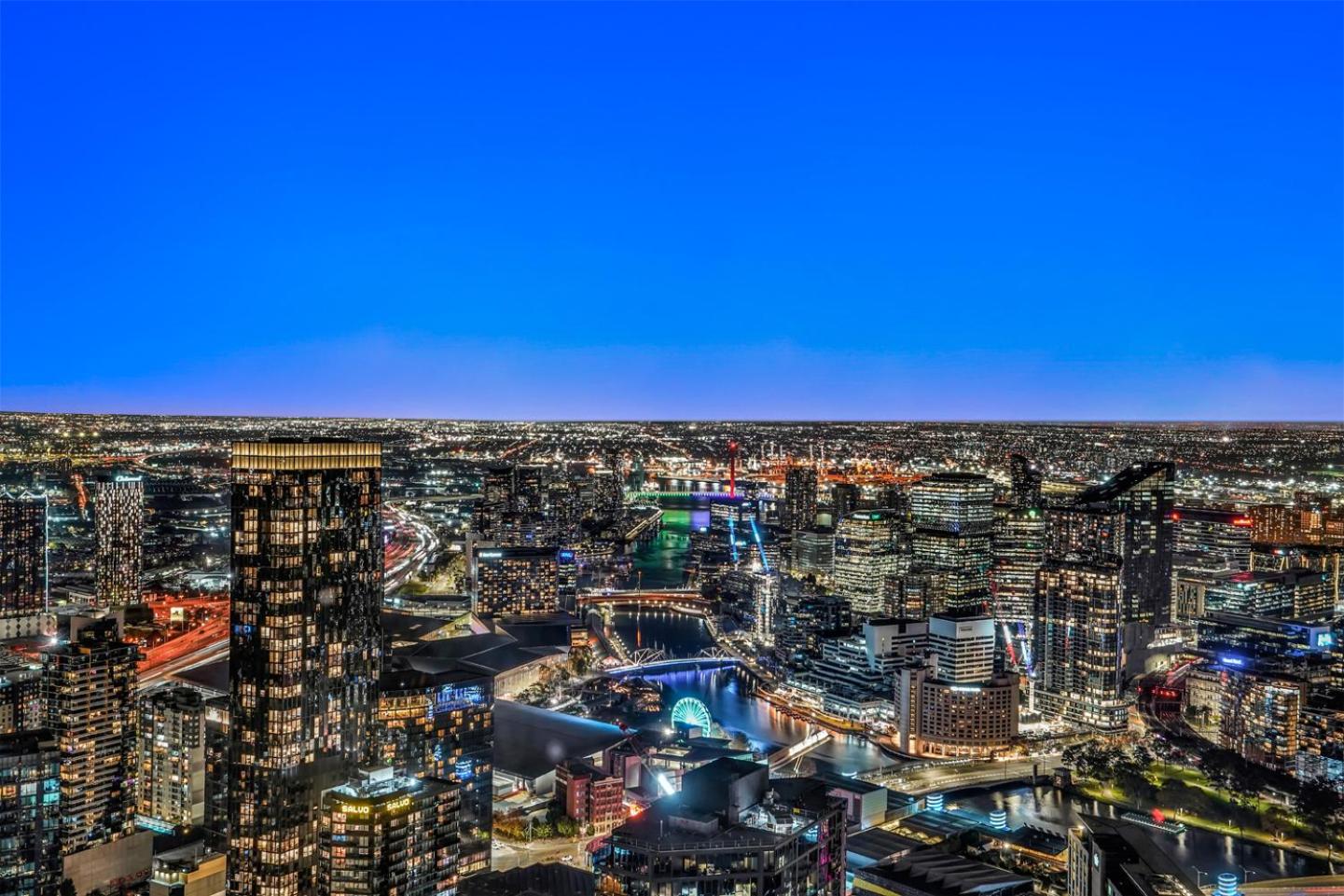 Tammex Luxury Properties - Melbourne Square