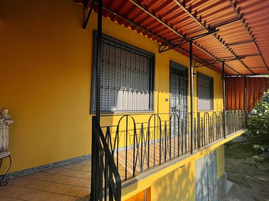 Appartamento da 75 mq in villa view 2